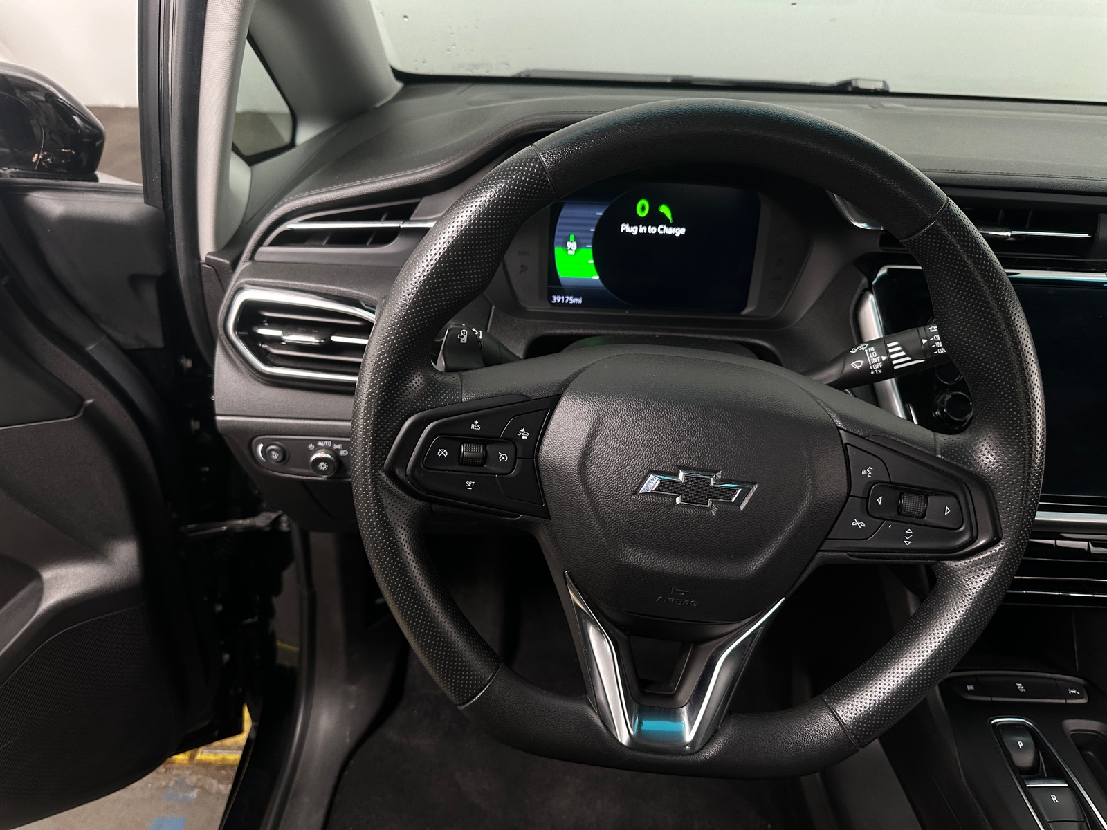 Thumbnail: 2022 Chevrolet Bolt EV - 5