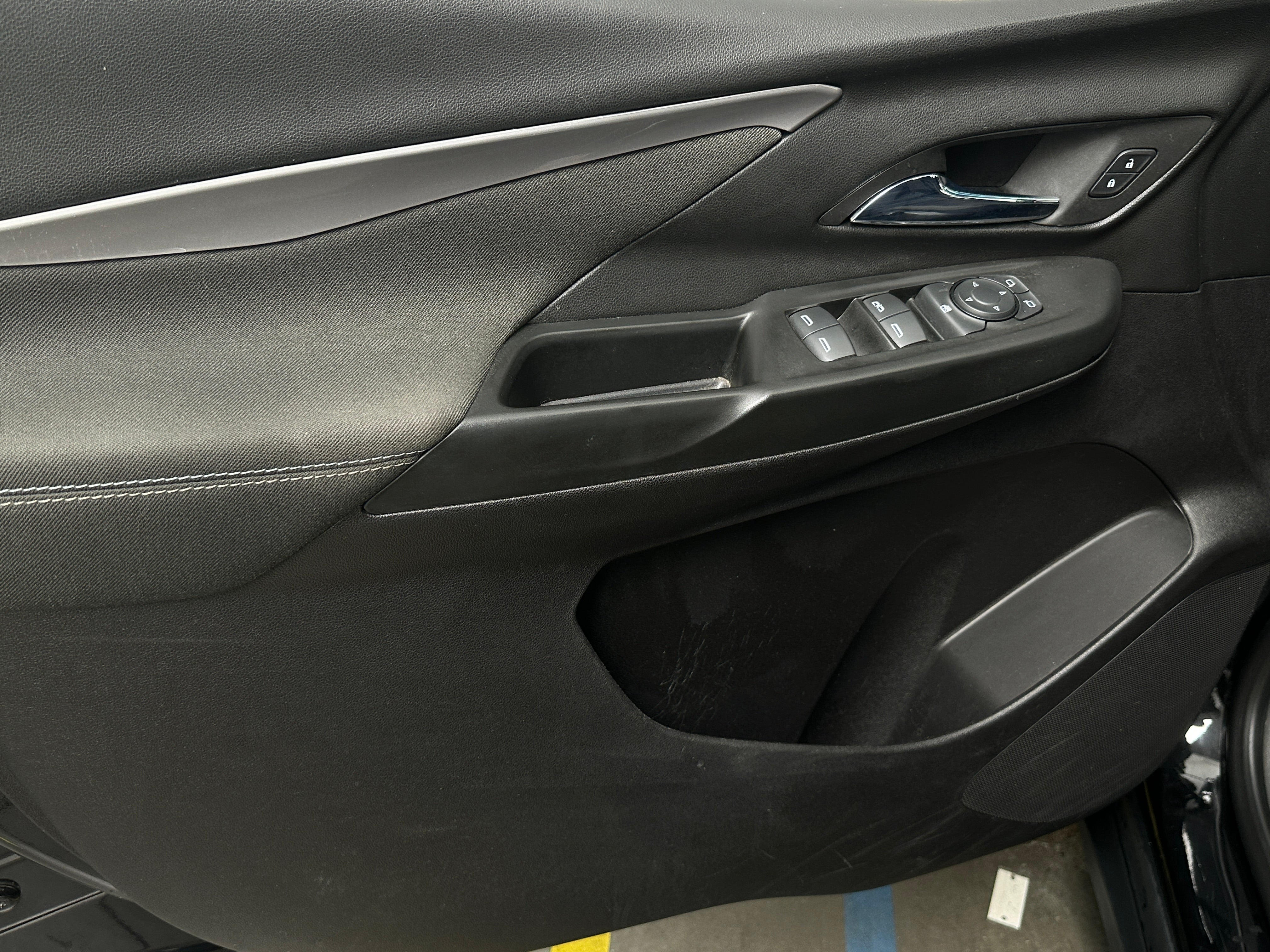 Used 2022 Chevrolet Bolt EV LT with VIN 1G1FW6S02N4129312 for sale in Auburn, WA