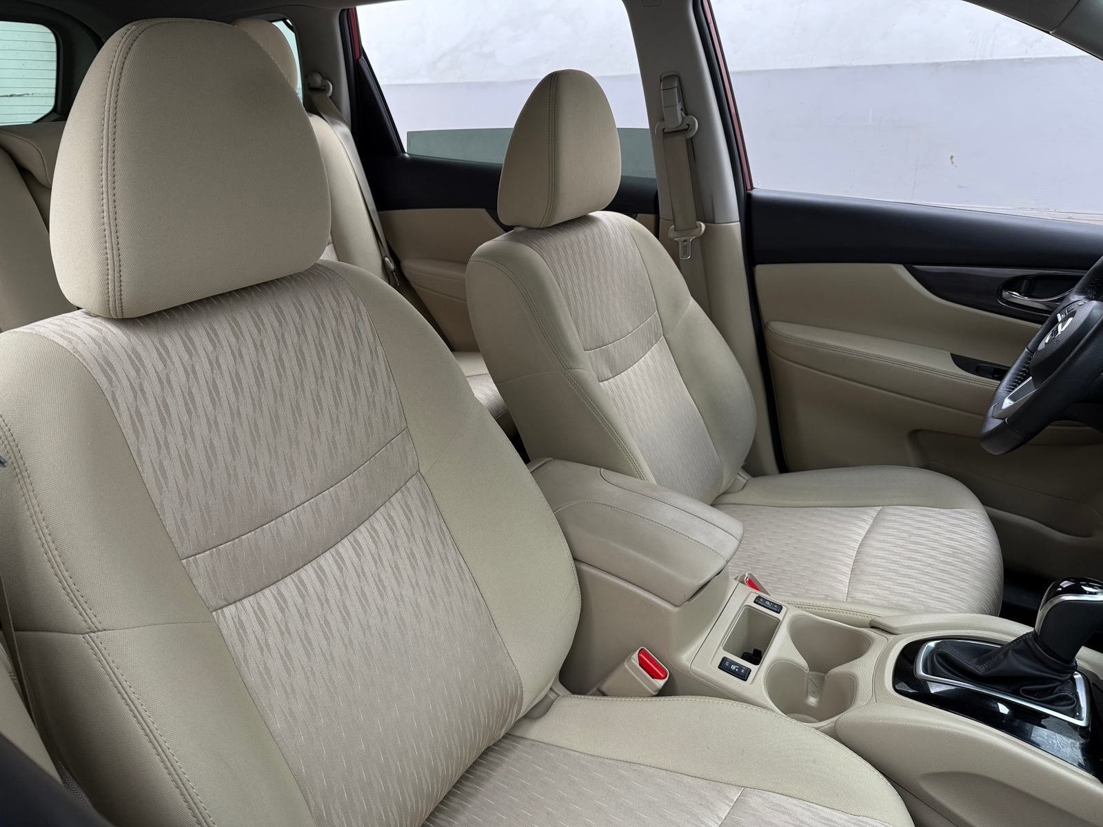 Thumbnail: 2019 Nissan Rogue - 2