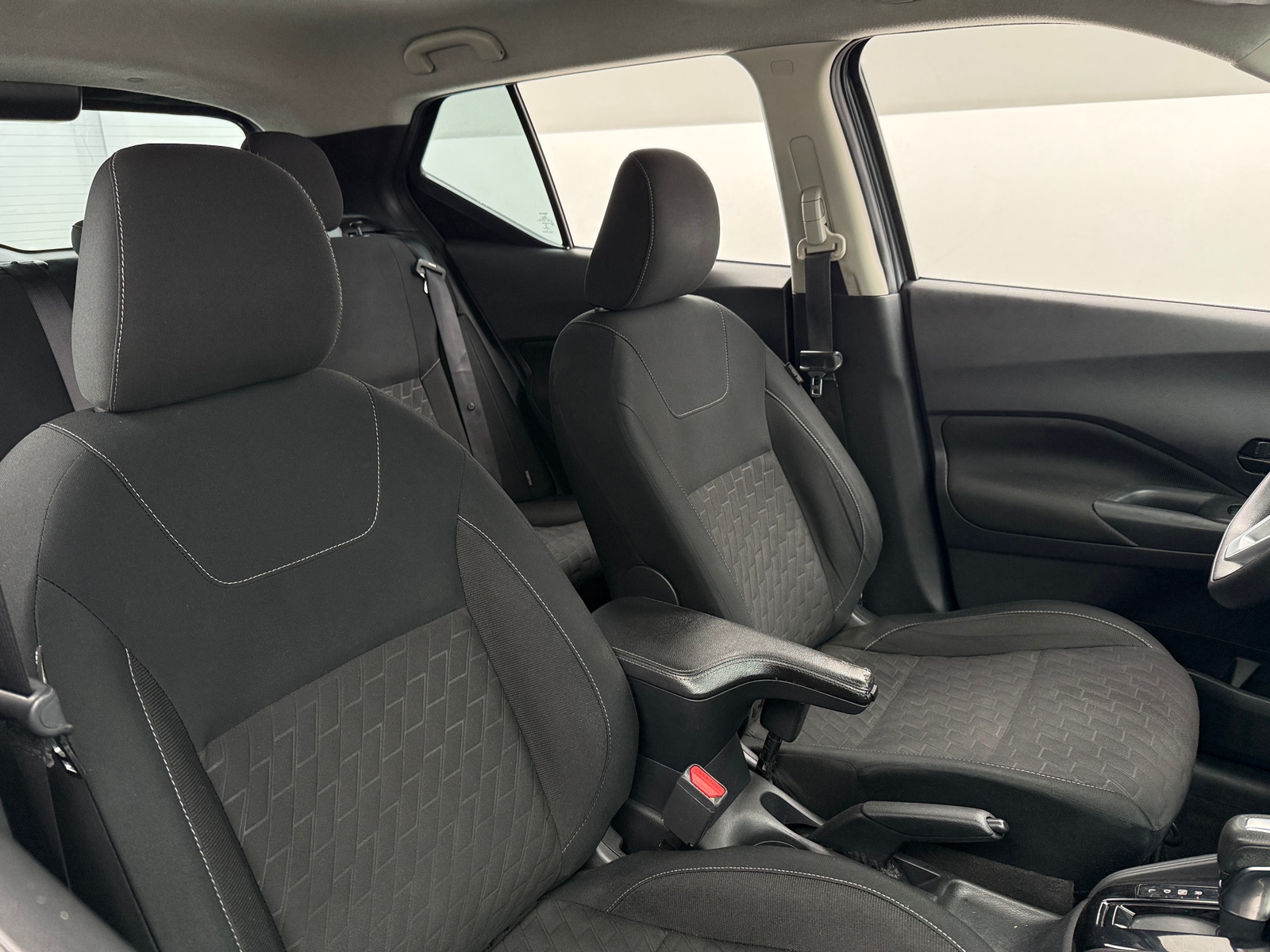 Thumbnail: 2022 Nissan Kicks - 2