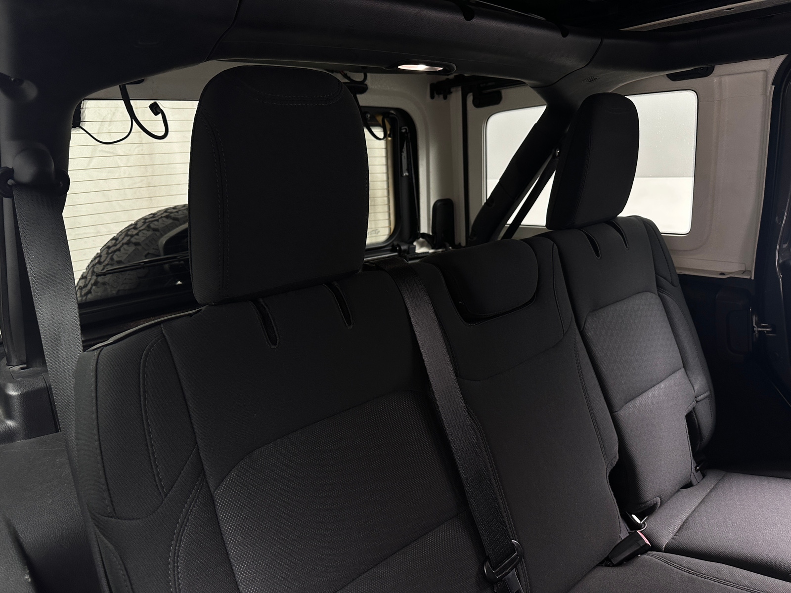 Thumbnail: 2020 Jeep Wrangler - 6