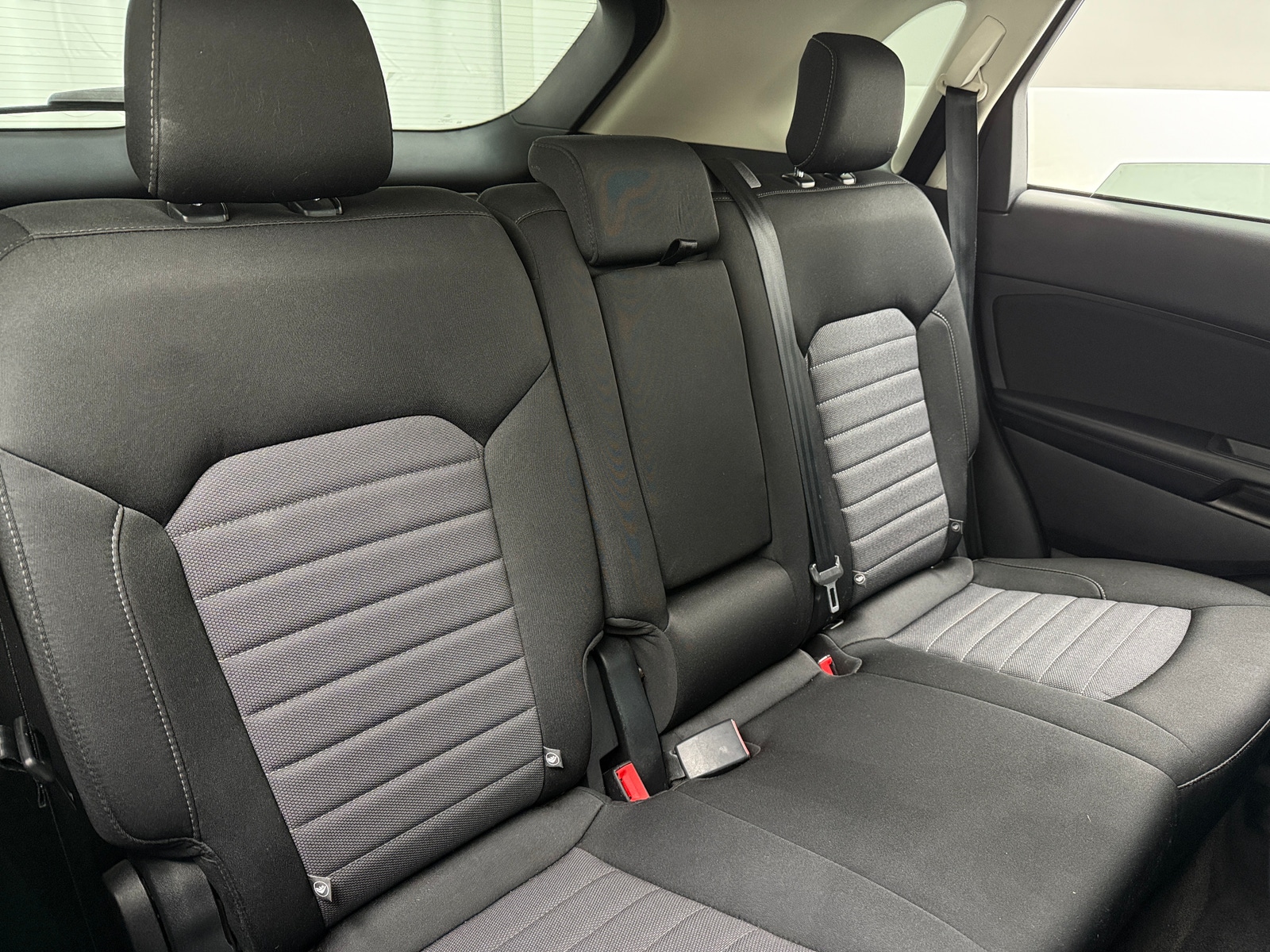 Thumbnail: 2018 Ford Edge - 6