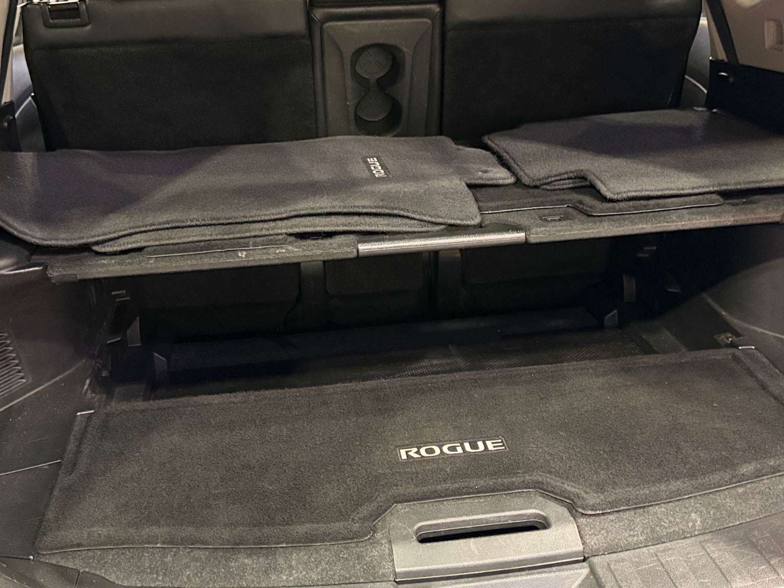 Thumbnail: 2015 Nissan Rogue - 6