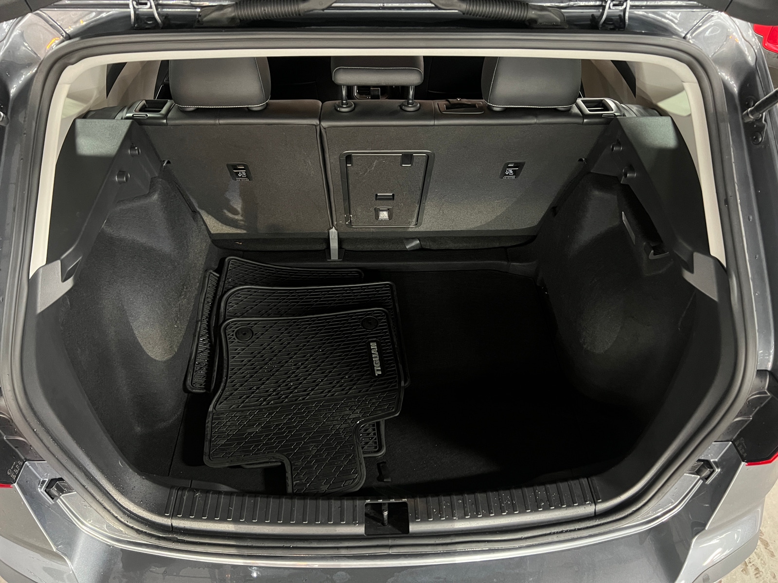 Thumbnail: 2024 Volkswagen Taos - 6