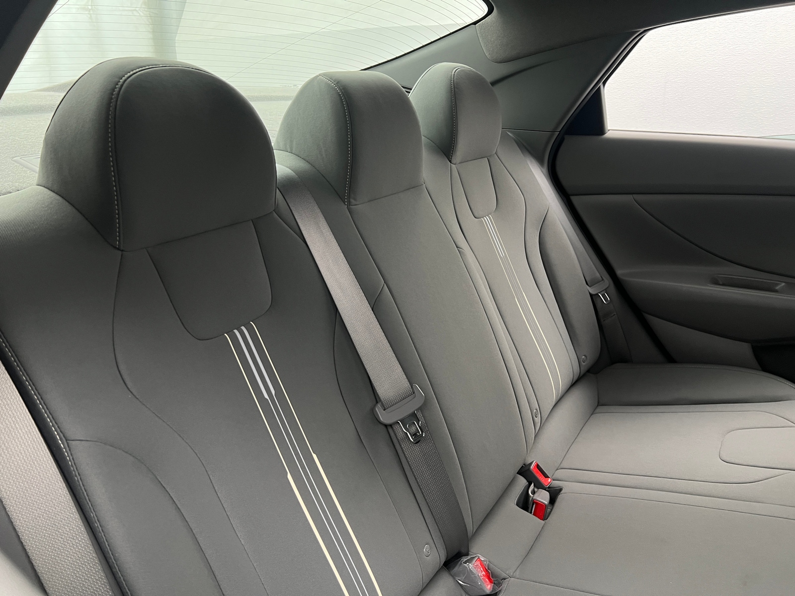 Thumbnail: 2023 Hyundai Elantra - 6