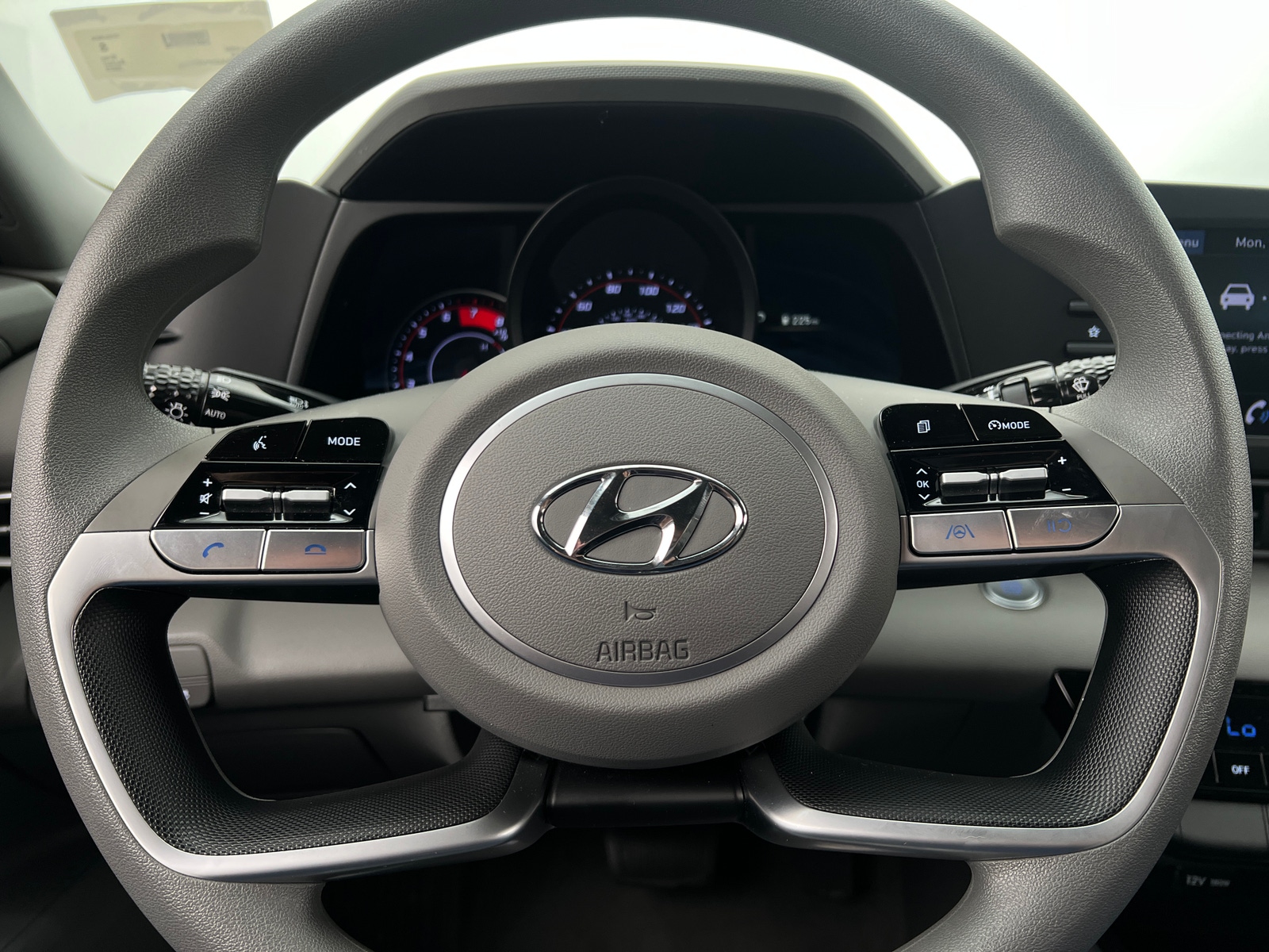 Thumbnail: 2023 Hyundai Elantra - 5