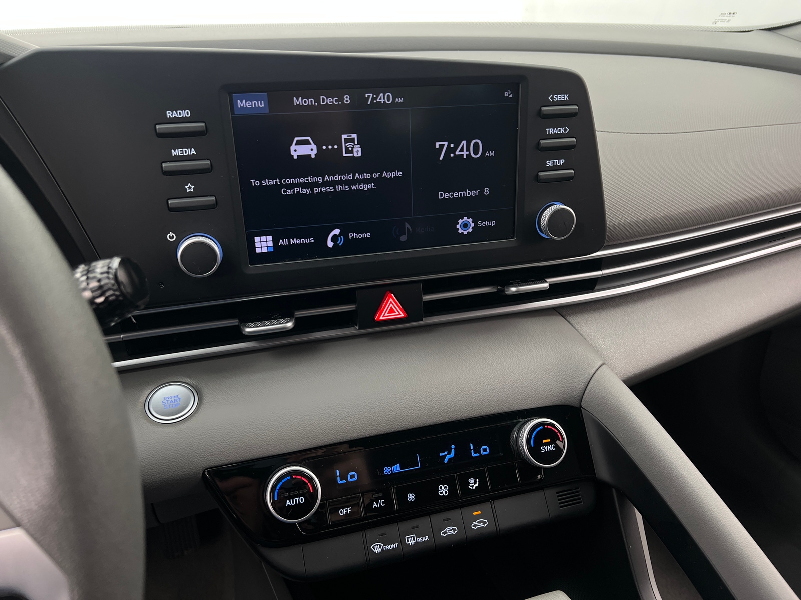 Thumbnail: 2023 Hyundai Elantra - 4