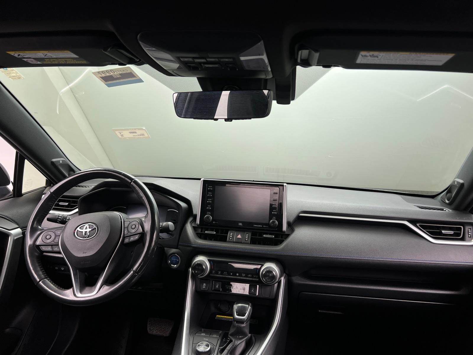 Thumbnail: 2020 Toyota RAV4 - 2