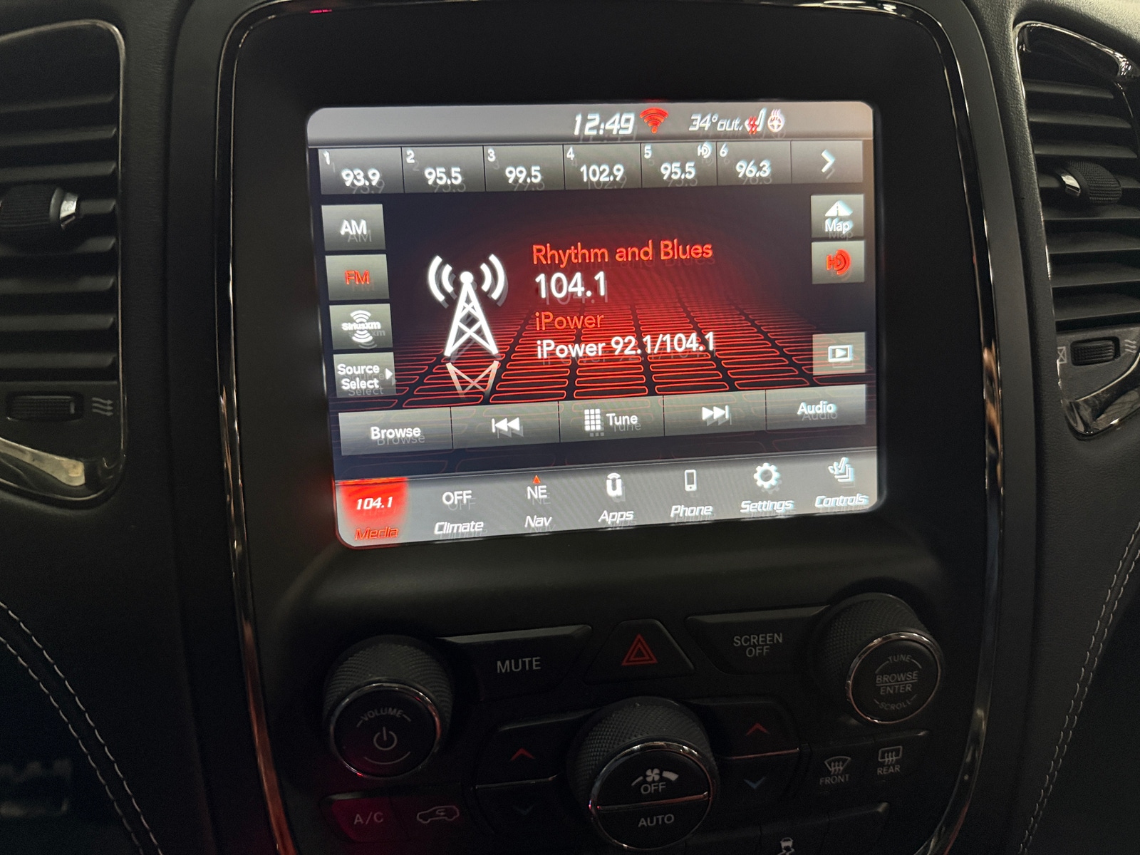 Thumbnail: 2018 Dodge Durango - 3