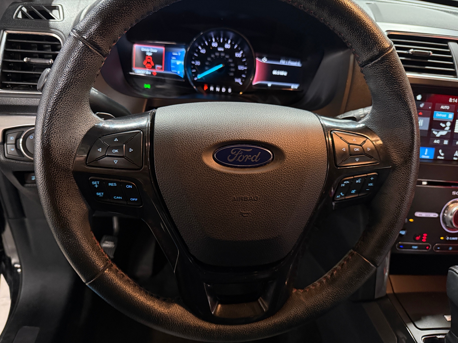 Thumbnail: 2018 Ford Explorer - 4