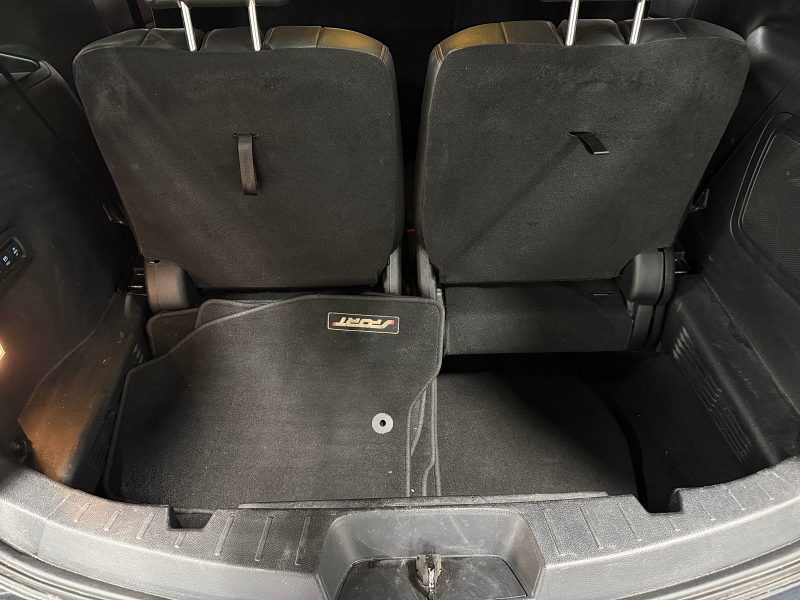 Thumbnail: 2018 Ford Explorer - 6