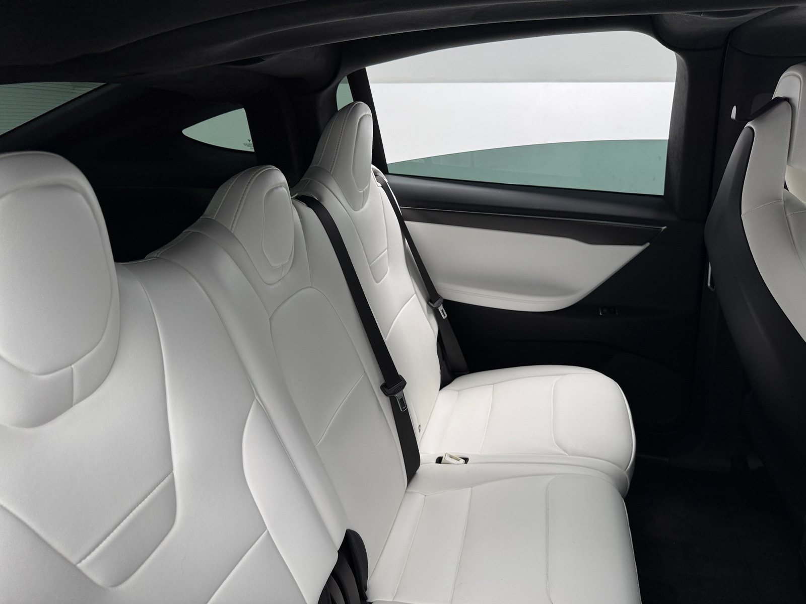 Thumbnail: 2017 Tesla Model X - 5