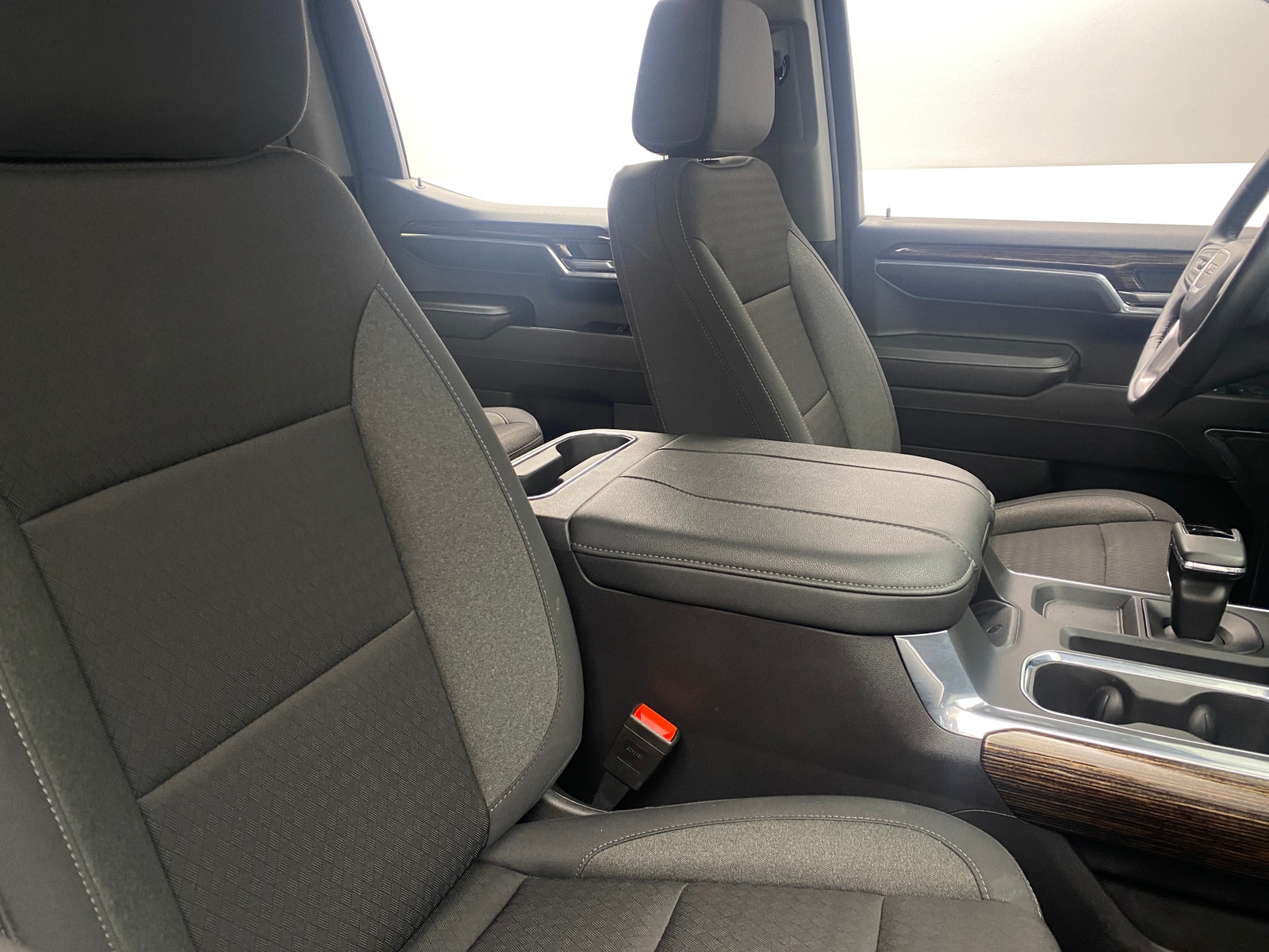 Thumbnail: 2024 GMC Sierra 1500 - 2