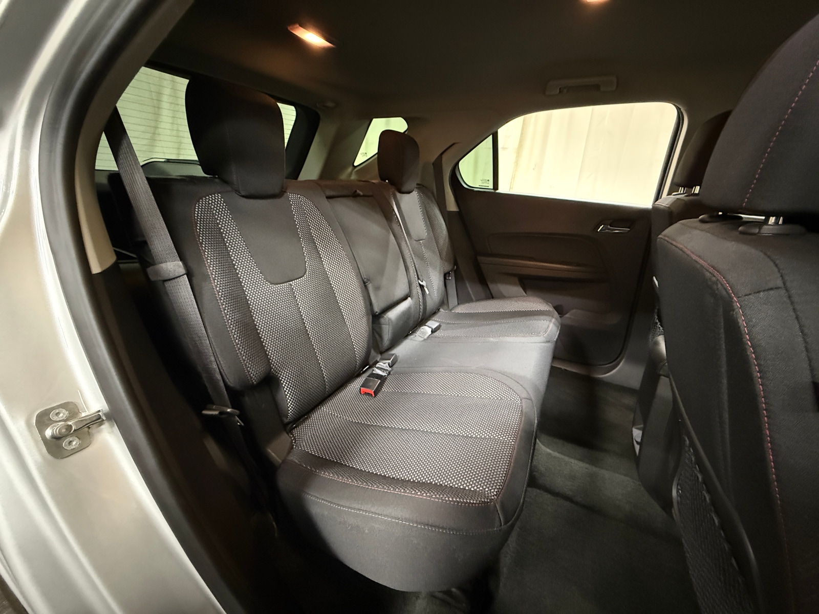 Thumbnail: 2017 Chevrolet Equinox - 6