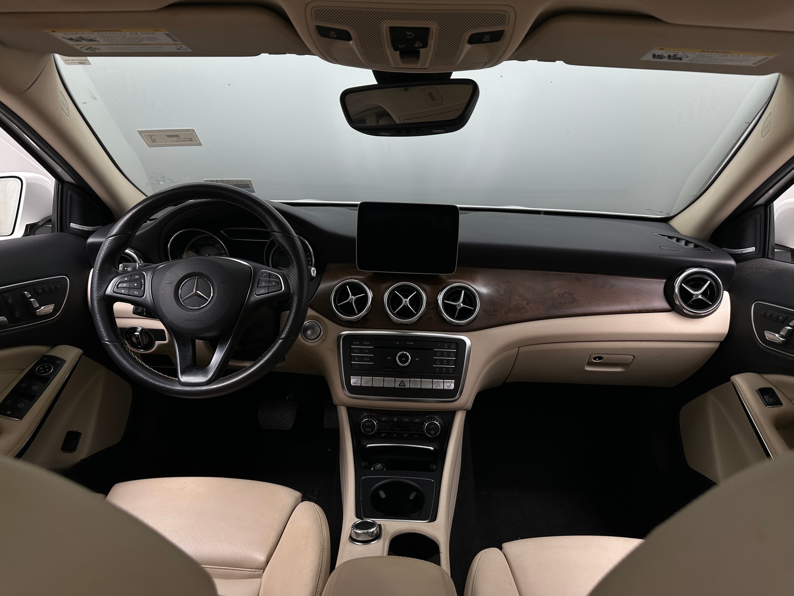 Thumbnail: 2020 Mercedes-Benz GLA - 2