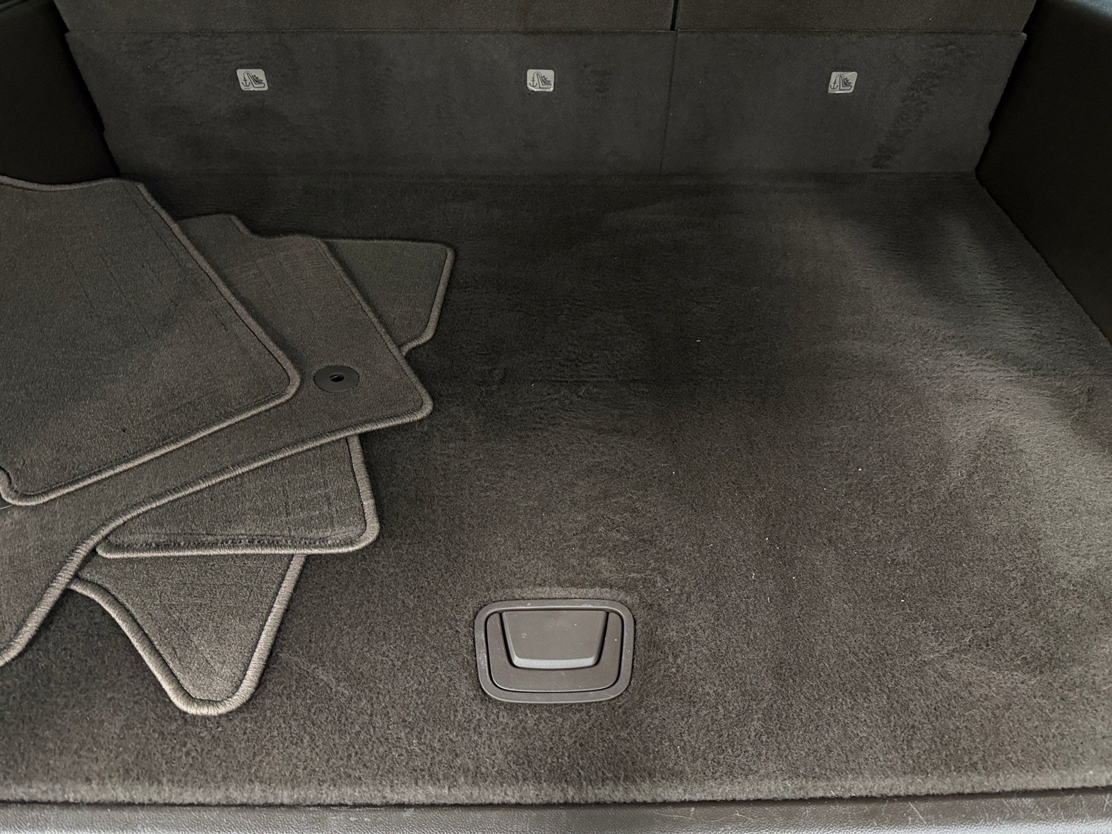 Thumbnail: 2019 GMC Yukon XL - 6