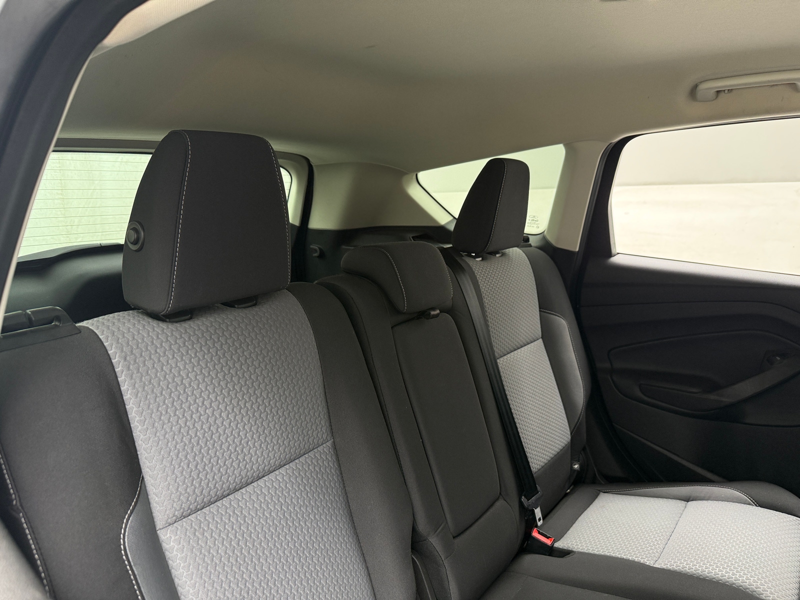 Thumbnail: 2017 Ford Escape - 6