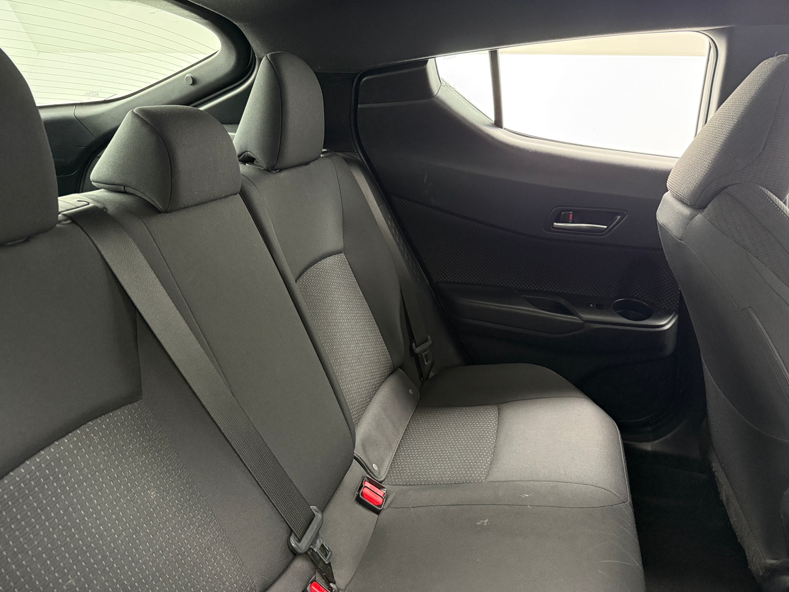 Thumbnail: 2018 Toyota C-HR - 6