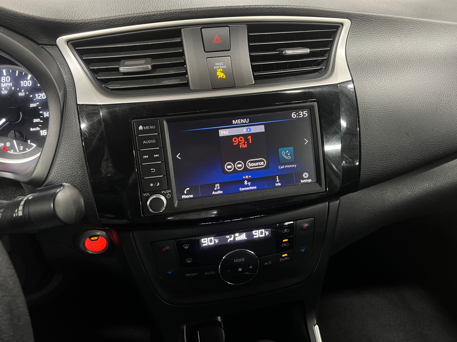 Thumbnail: 2019 Nissan Sentra - 4