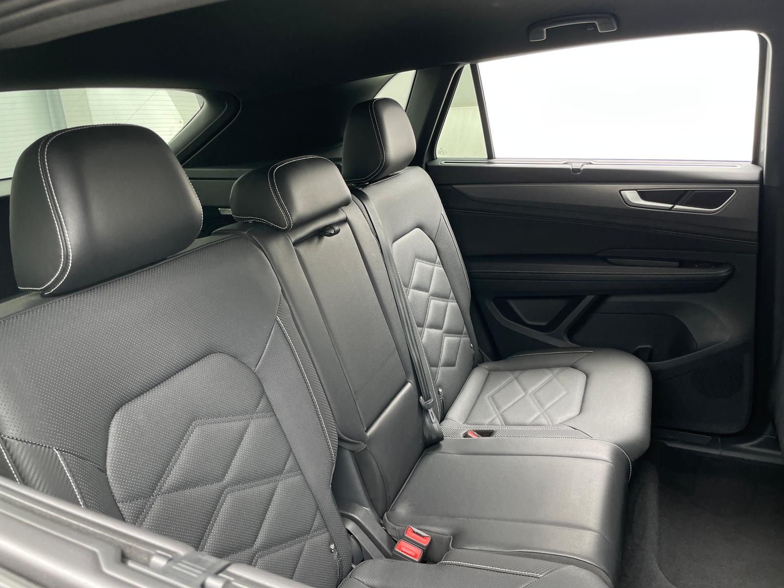 Thumbnail: 2025 Volkswagen Atlas - 5