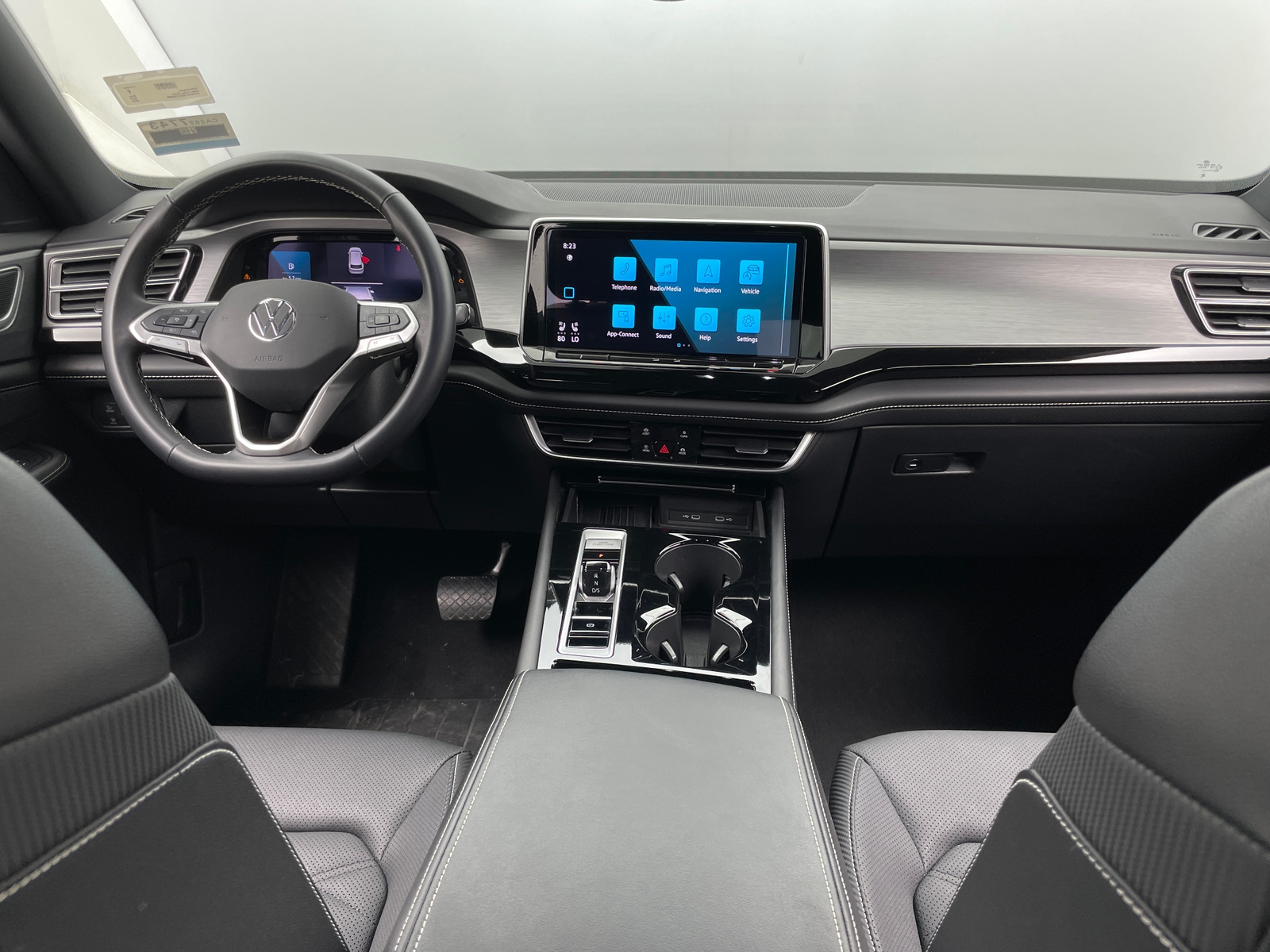 Thumbnail: 2025 Volkswagen Atlas - 2