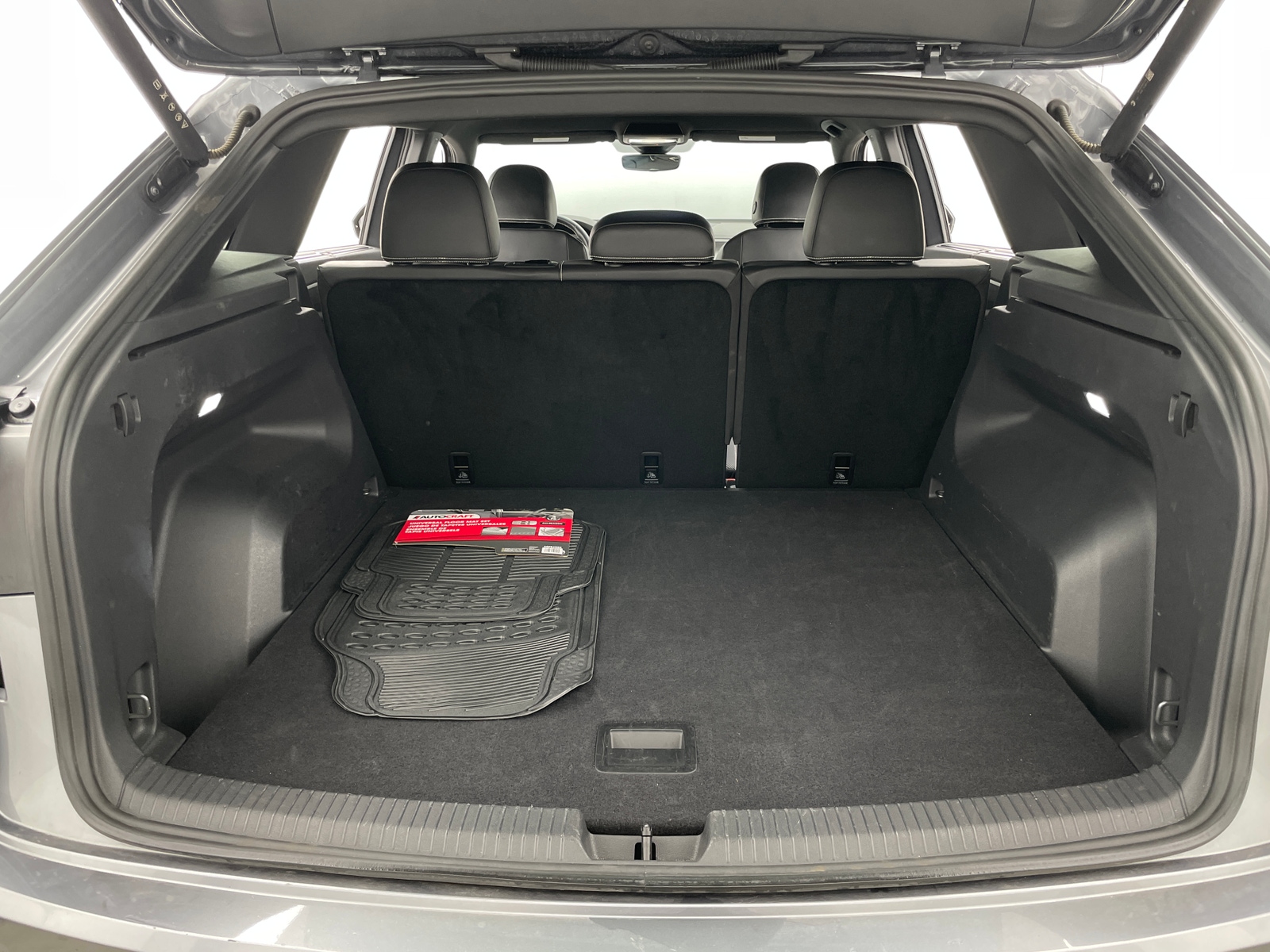 Thumbnail: 2025 Volkswagen Atlas - 6