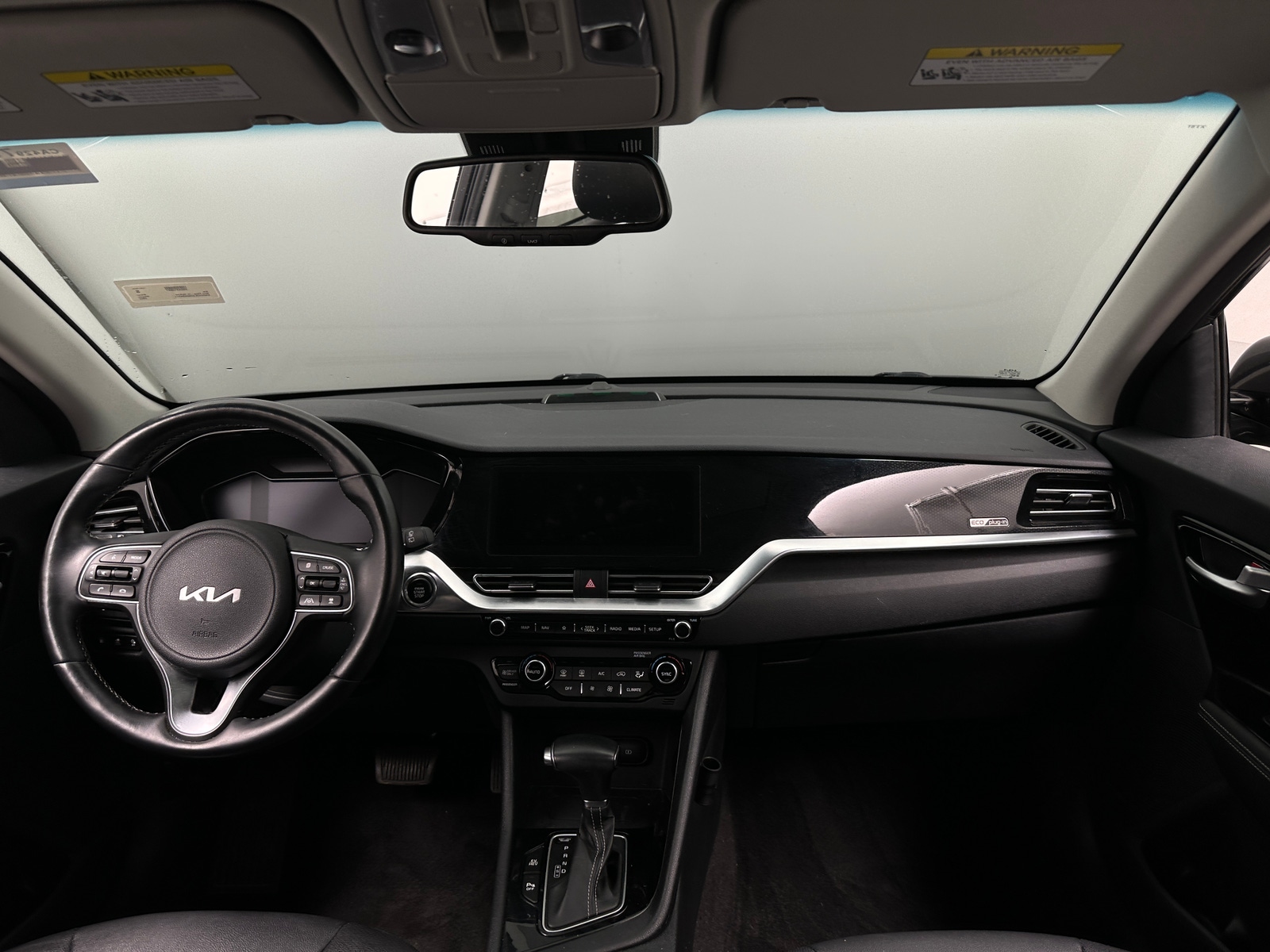 Thumbnail: 2022 Kia Niro - 2