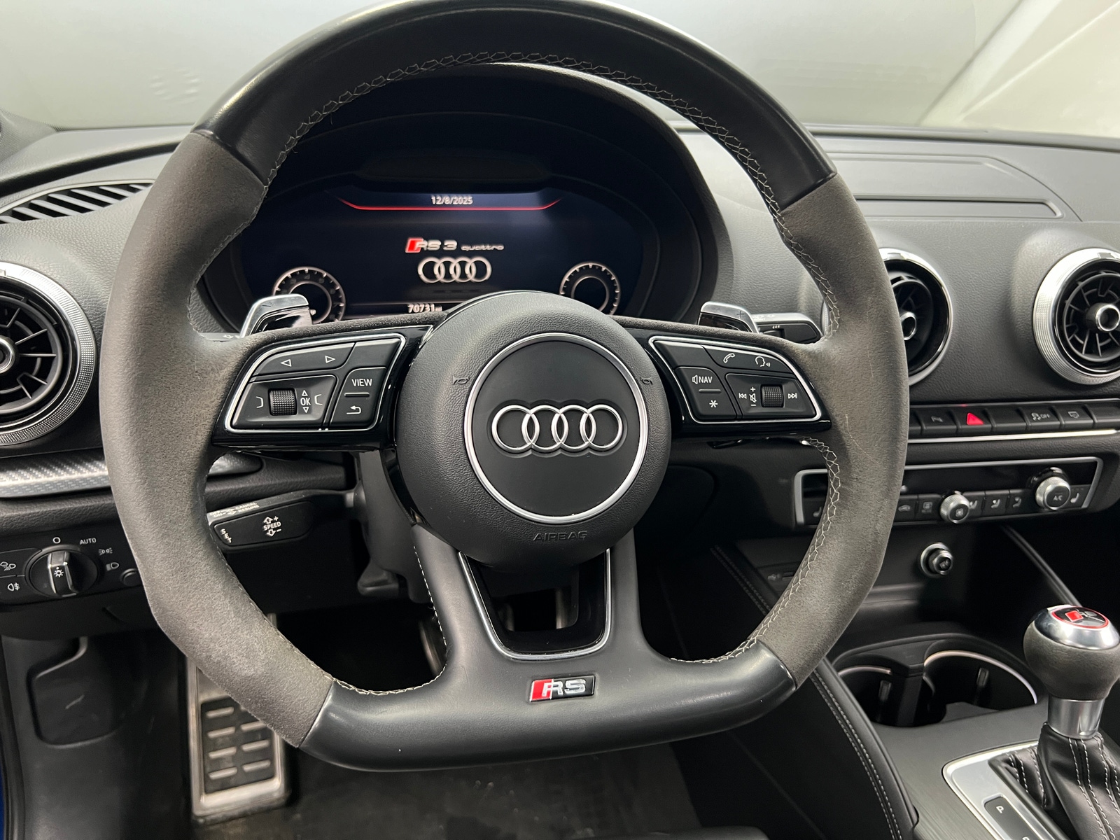 Thumbnail: 2018 Audi RS 3 - 4