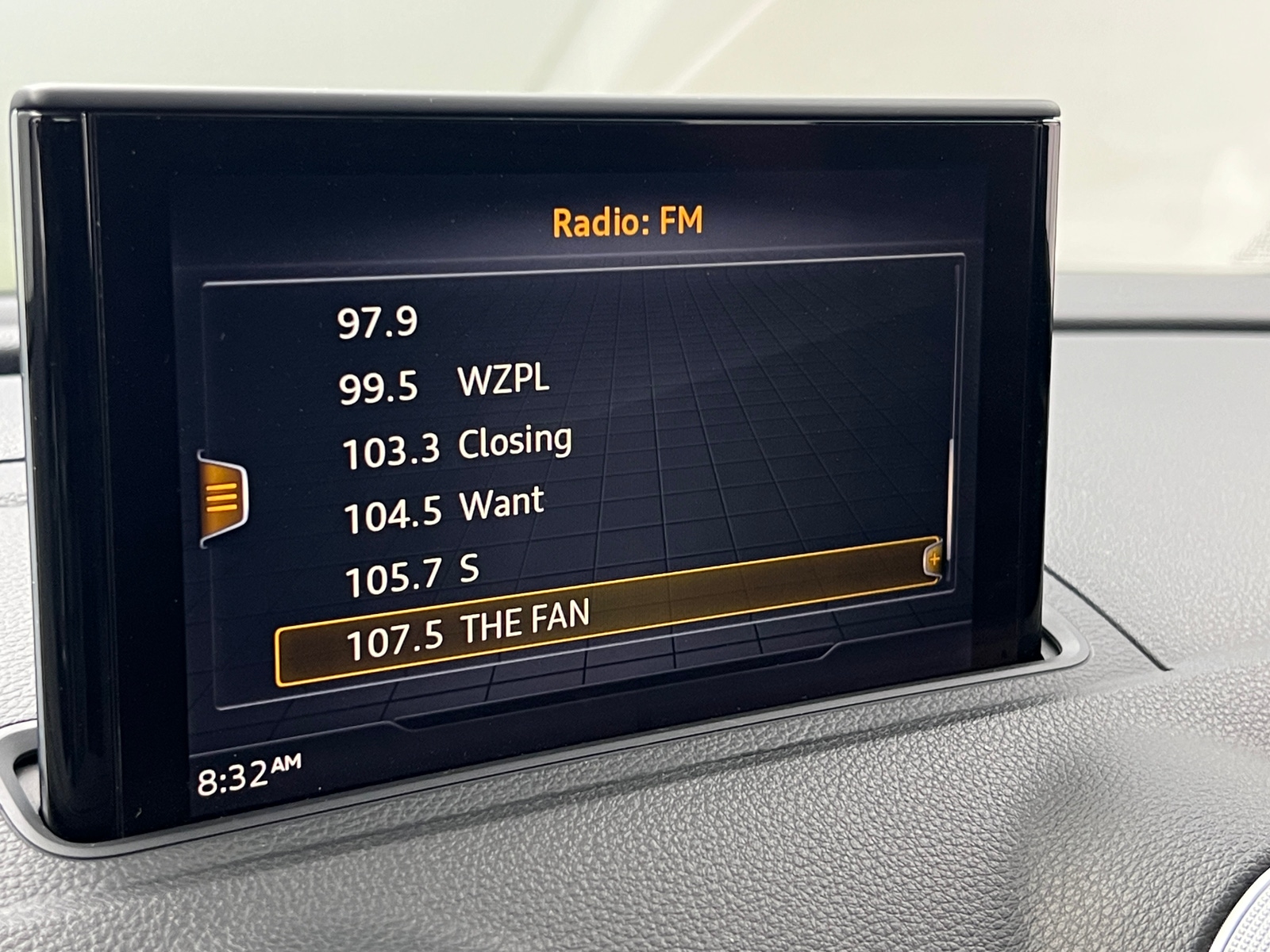 Thumbnail: 2018 Audi RS 3 - 3