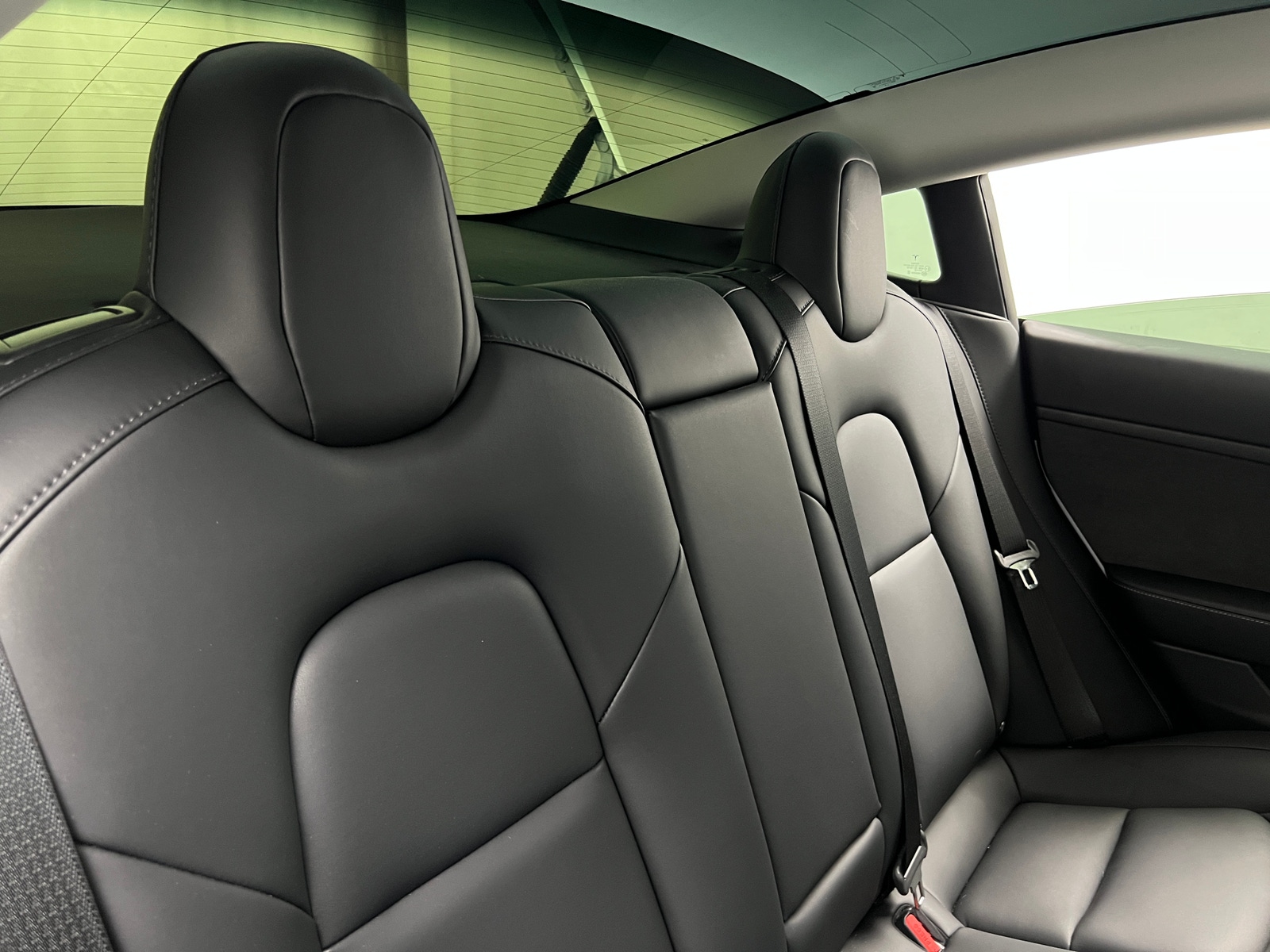 Thumbnail: 2022 Tesla Model 3 - 5