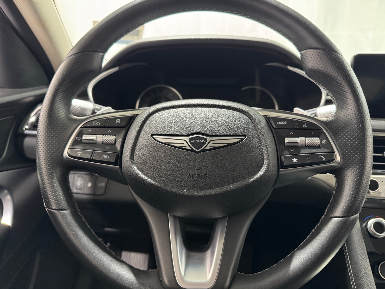 Thumbnail: 2025 Genesis G70 - 4