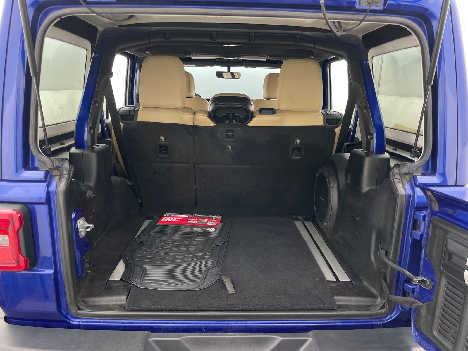 Thumbnail: 2018 Jeep Wrangler - 6