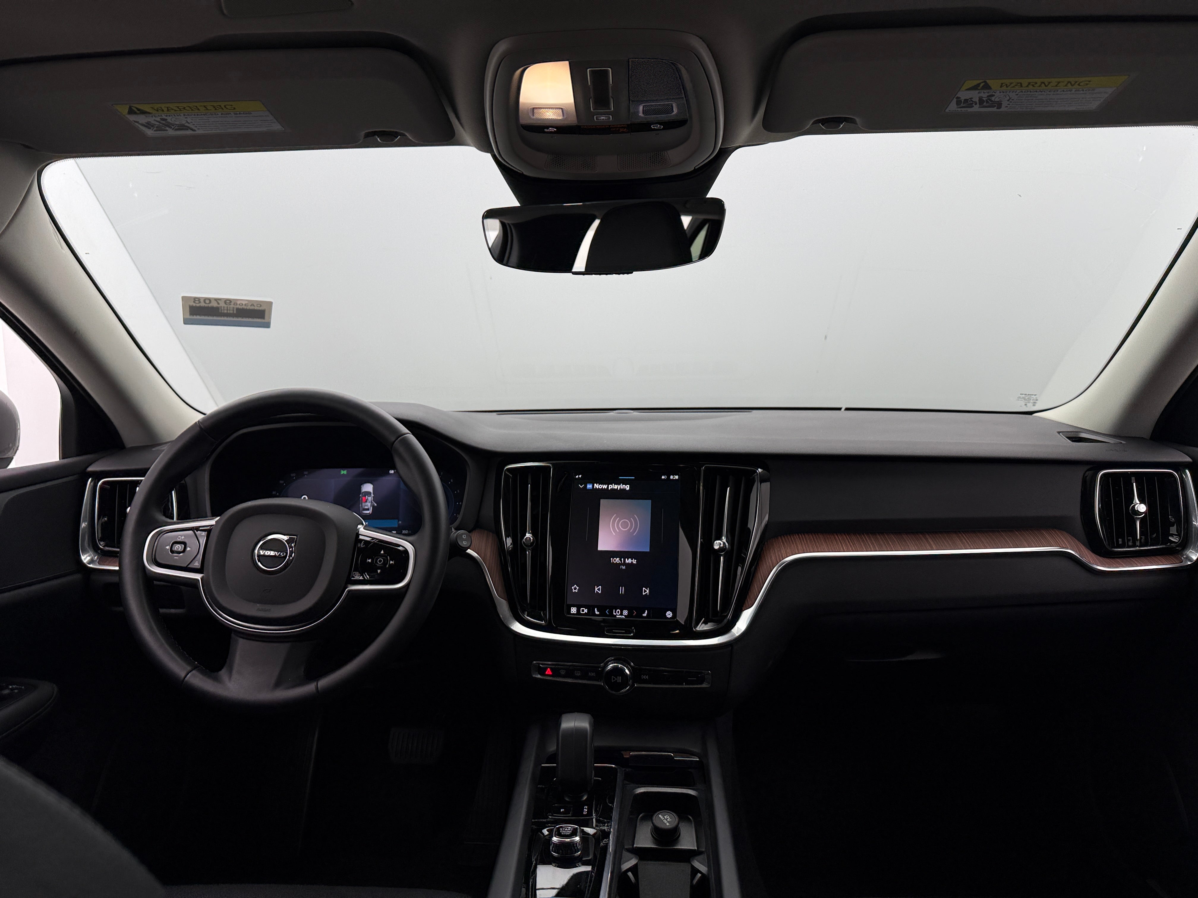 2025 Volvo V60 Cross Country