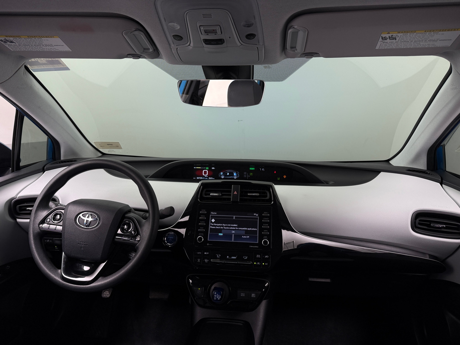 Thumbnail: 2022 Toyota Prius - 3