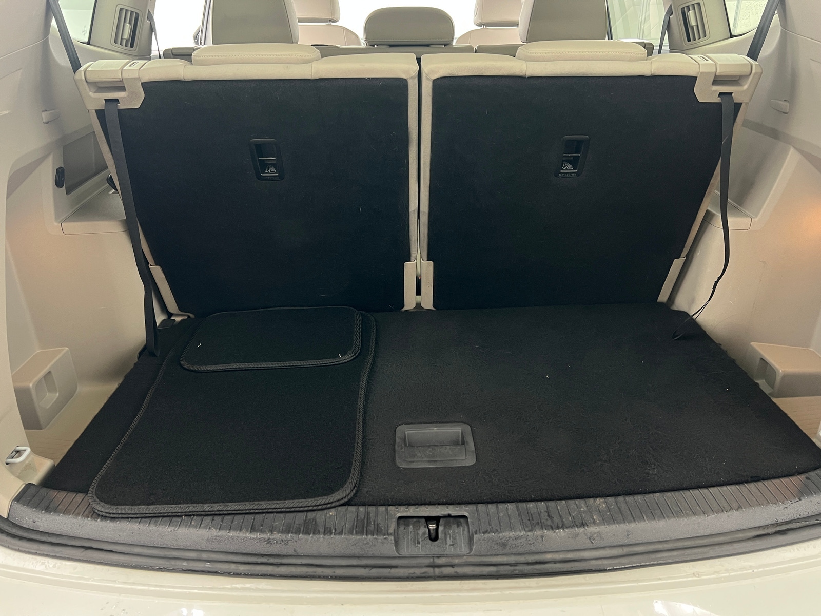 Thumbnail: 2019 Volkswagen Atlas - 6