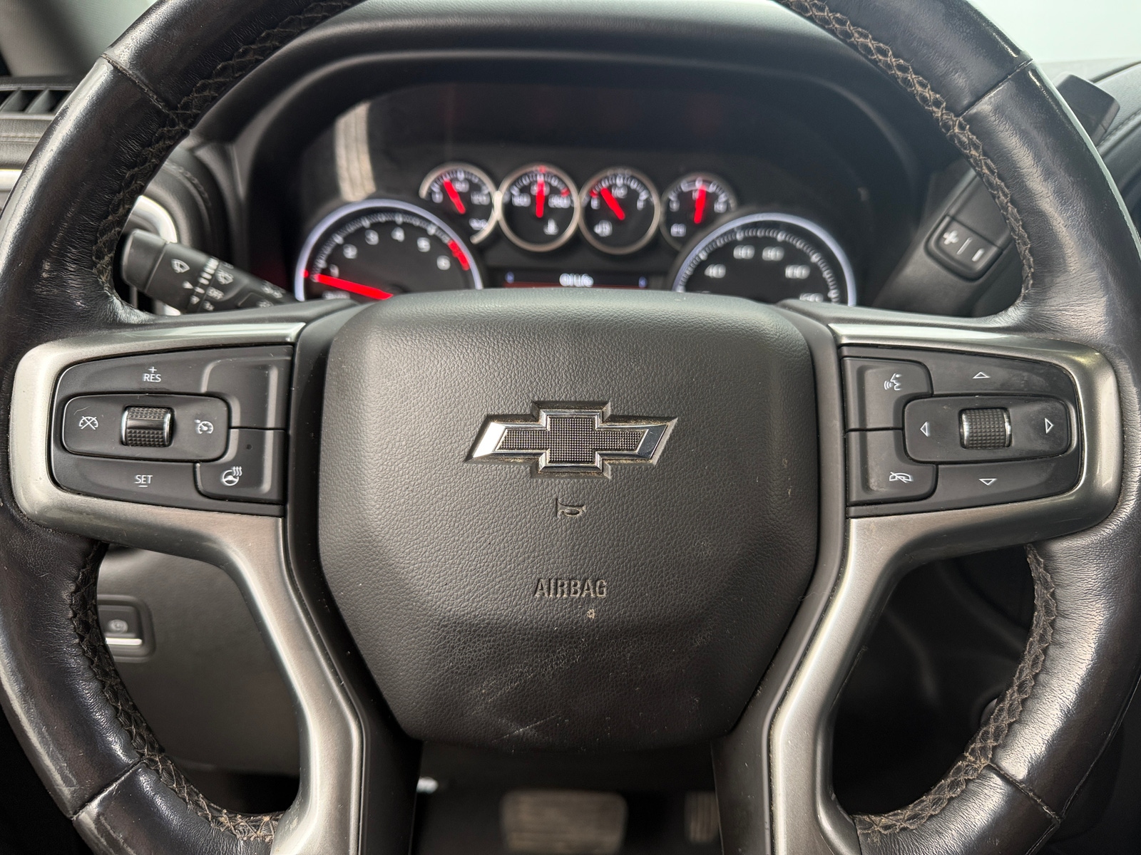 Thumbnail: 2021 Chevrolet Silverado 1500 - 4