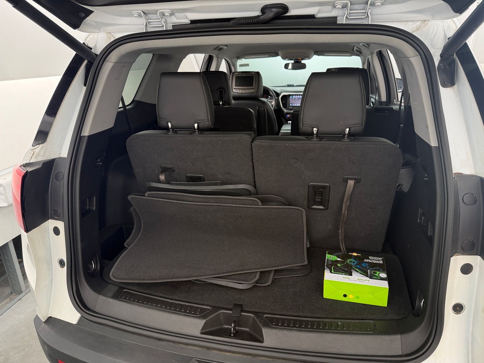 Thumbnail: 2017 GMC Acadia - 6