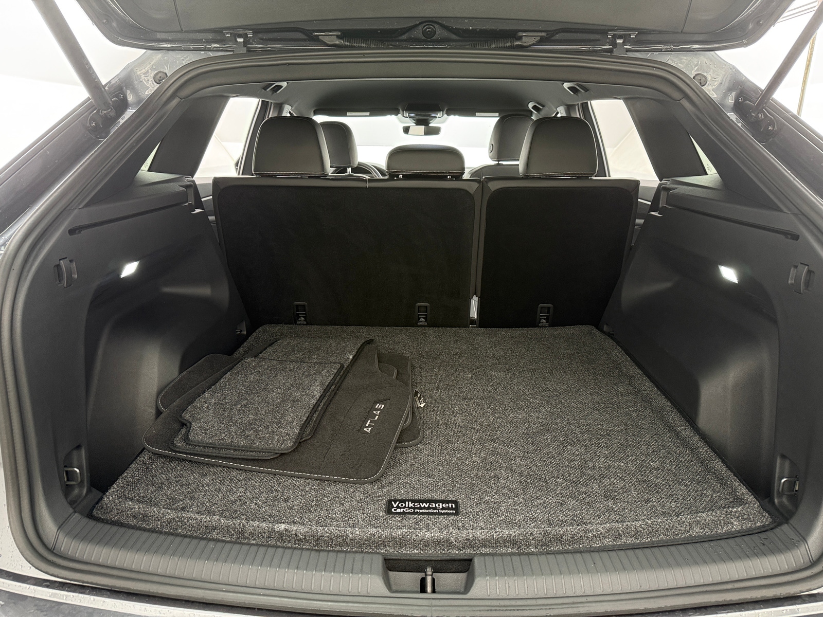 Thumbnail: 2024 Volkswagen Atlas - 6