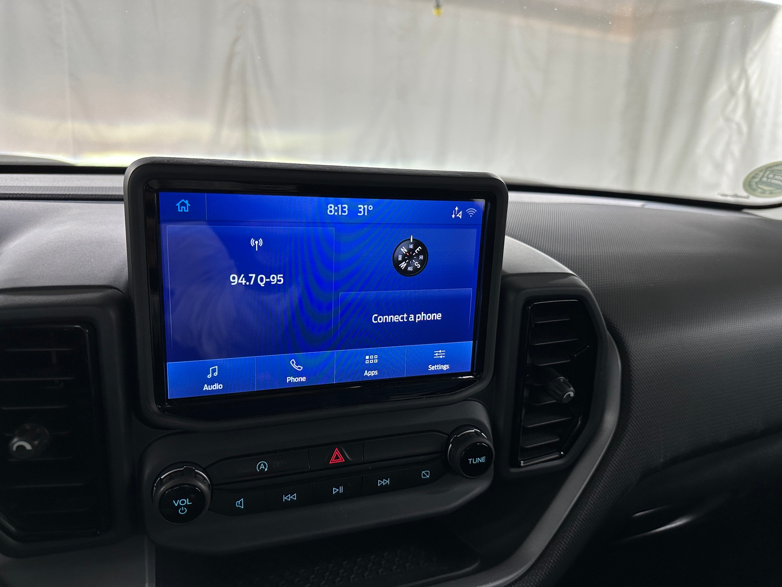 Thumbnail: 2022 Ford Bronco Sport - 4