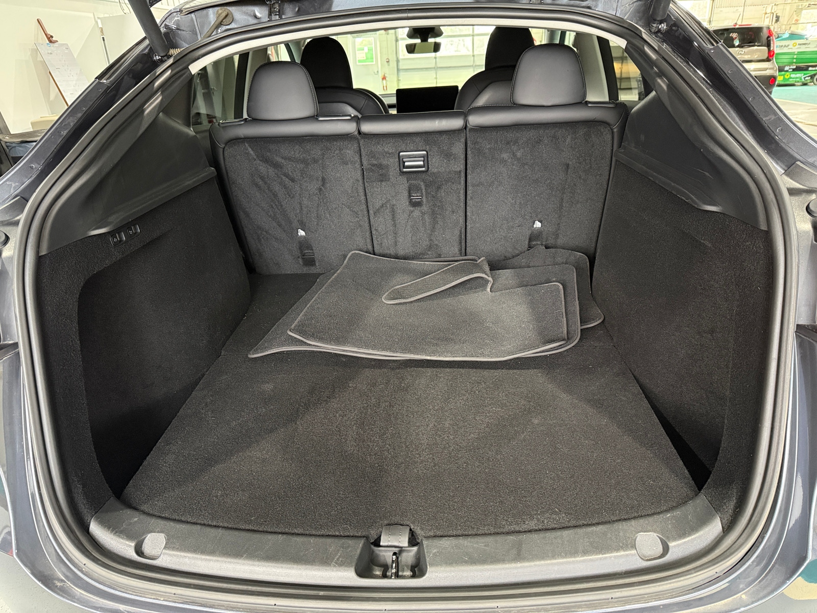 Thumbnail: 2023 Tesla Model Y - 6