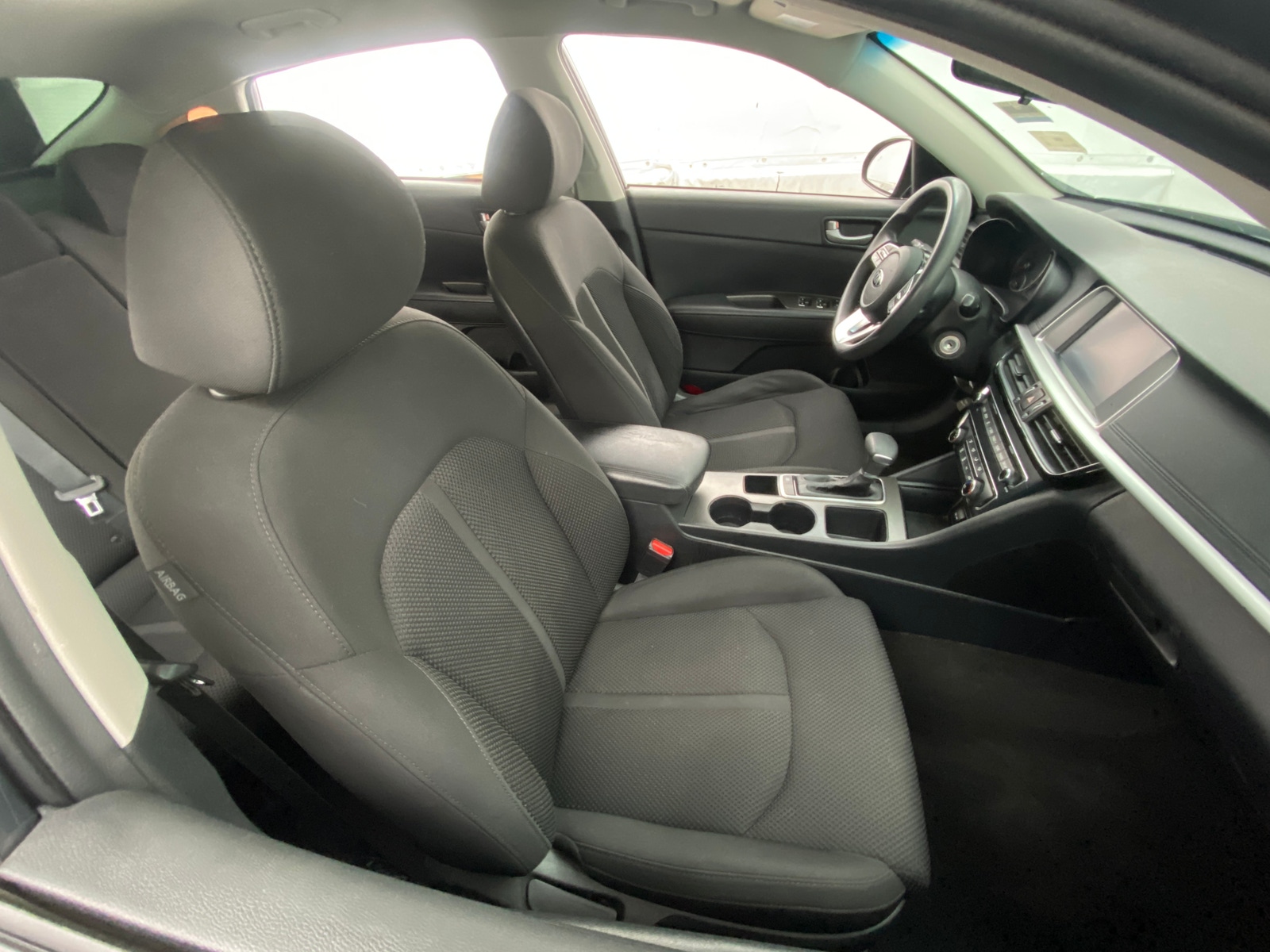 Thumbnail: 2019 Kia Optima - 2