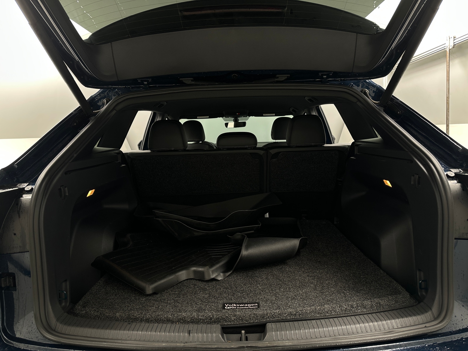 Thumbnail: 2022 Volkswagen Atlas - 6