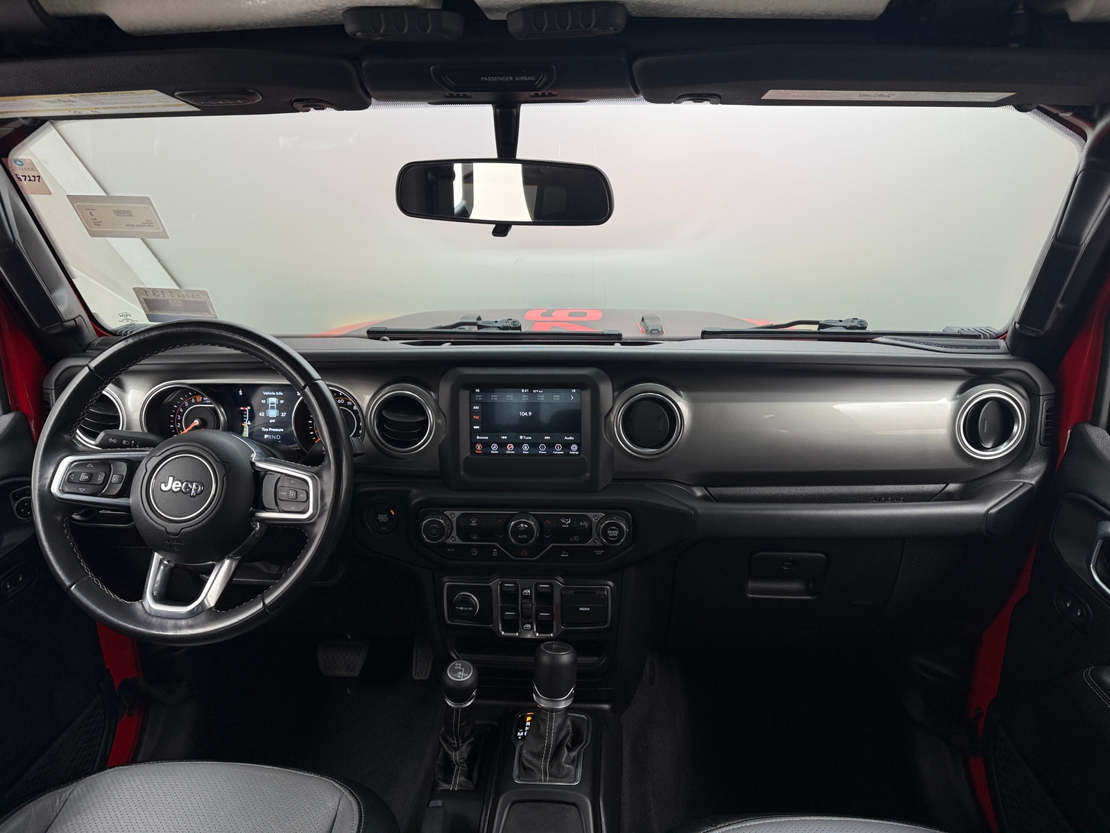 Thumbnail: 2020 Jeep Gladiator - 3