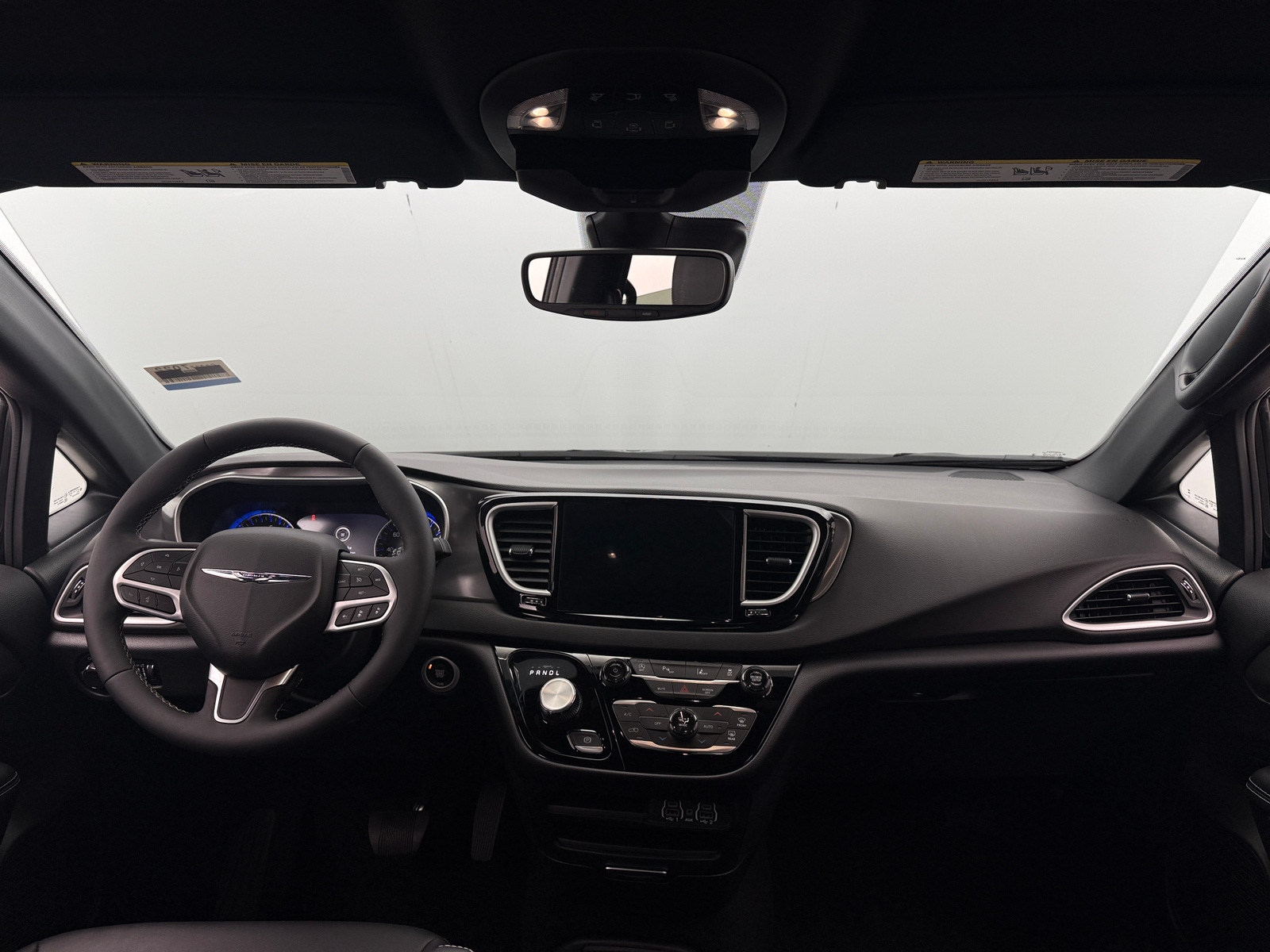 Thumbnail: 2025 Chrysler Voyager - 2