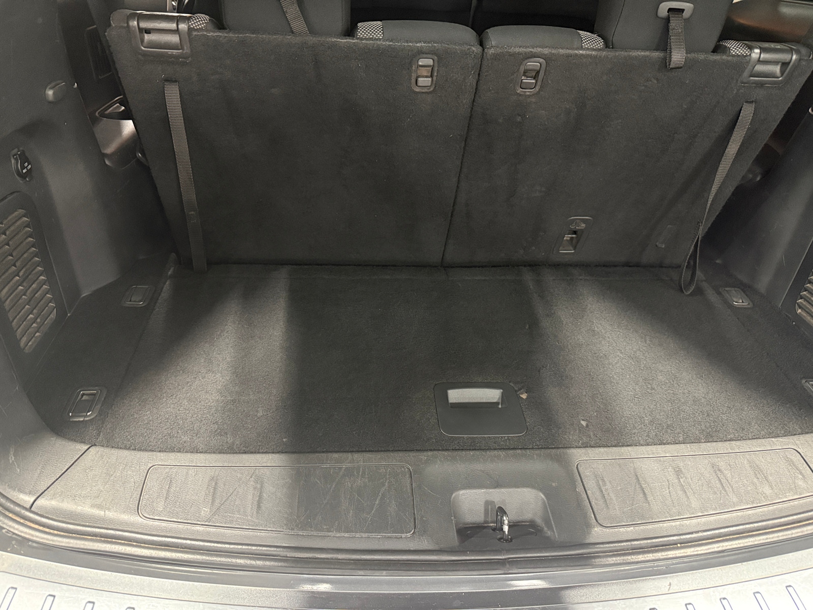 Thumbnail: 2017 Nissan Pathfinder - 7