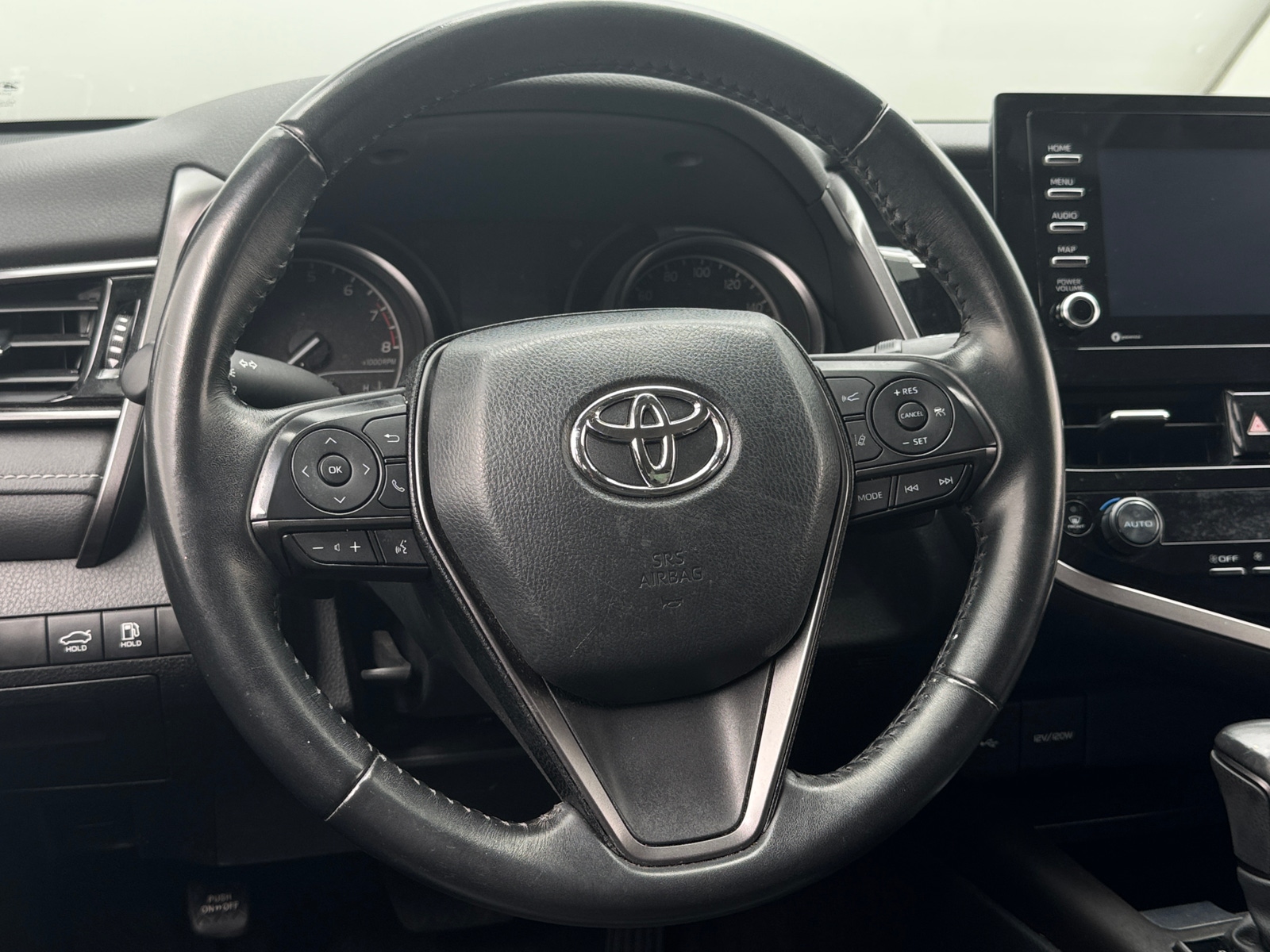 Thumbnail: 2023 Toyota Camry - 4