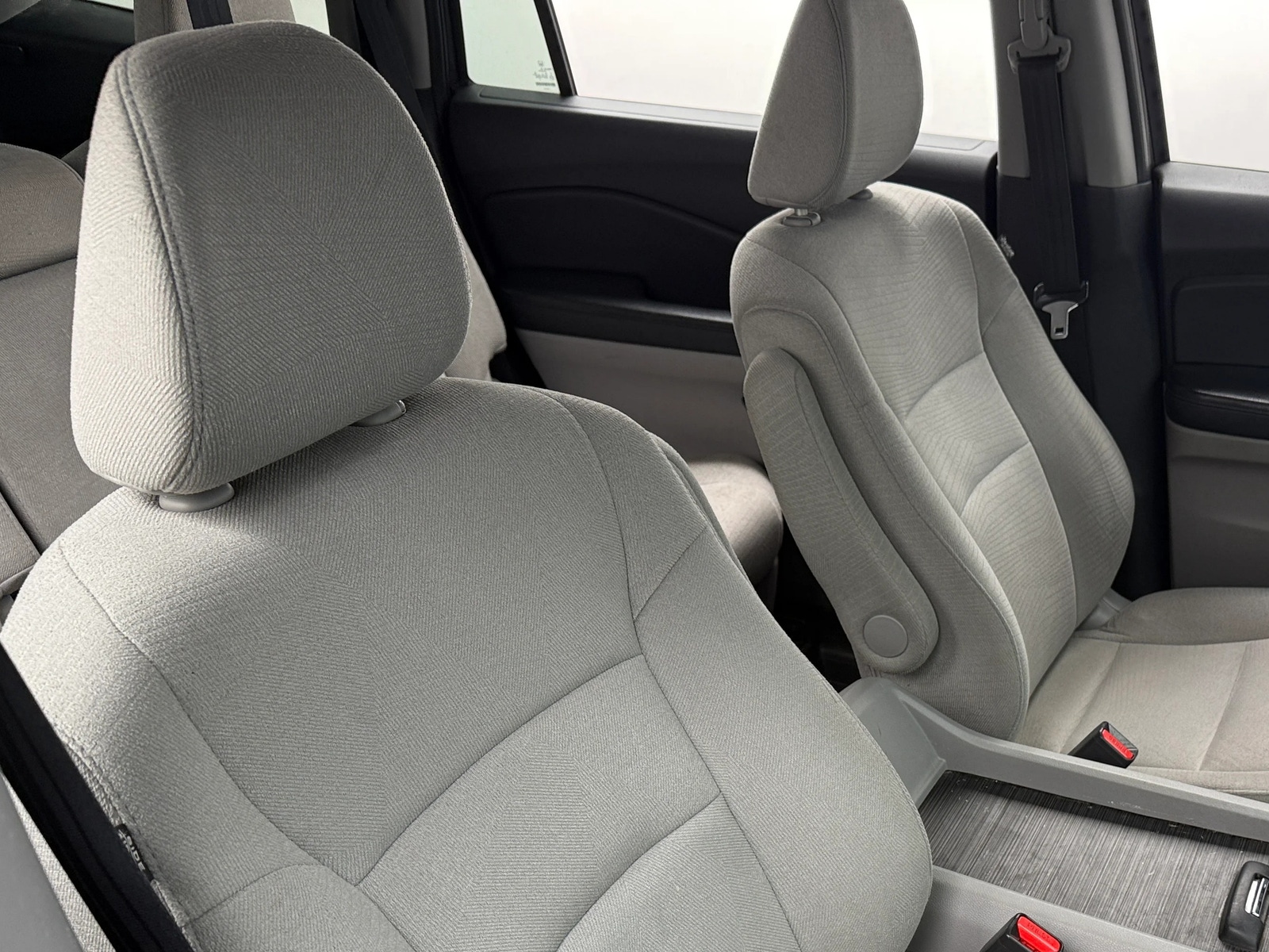 Thumbnail: 2016 Honda Pilot - 2