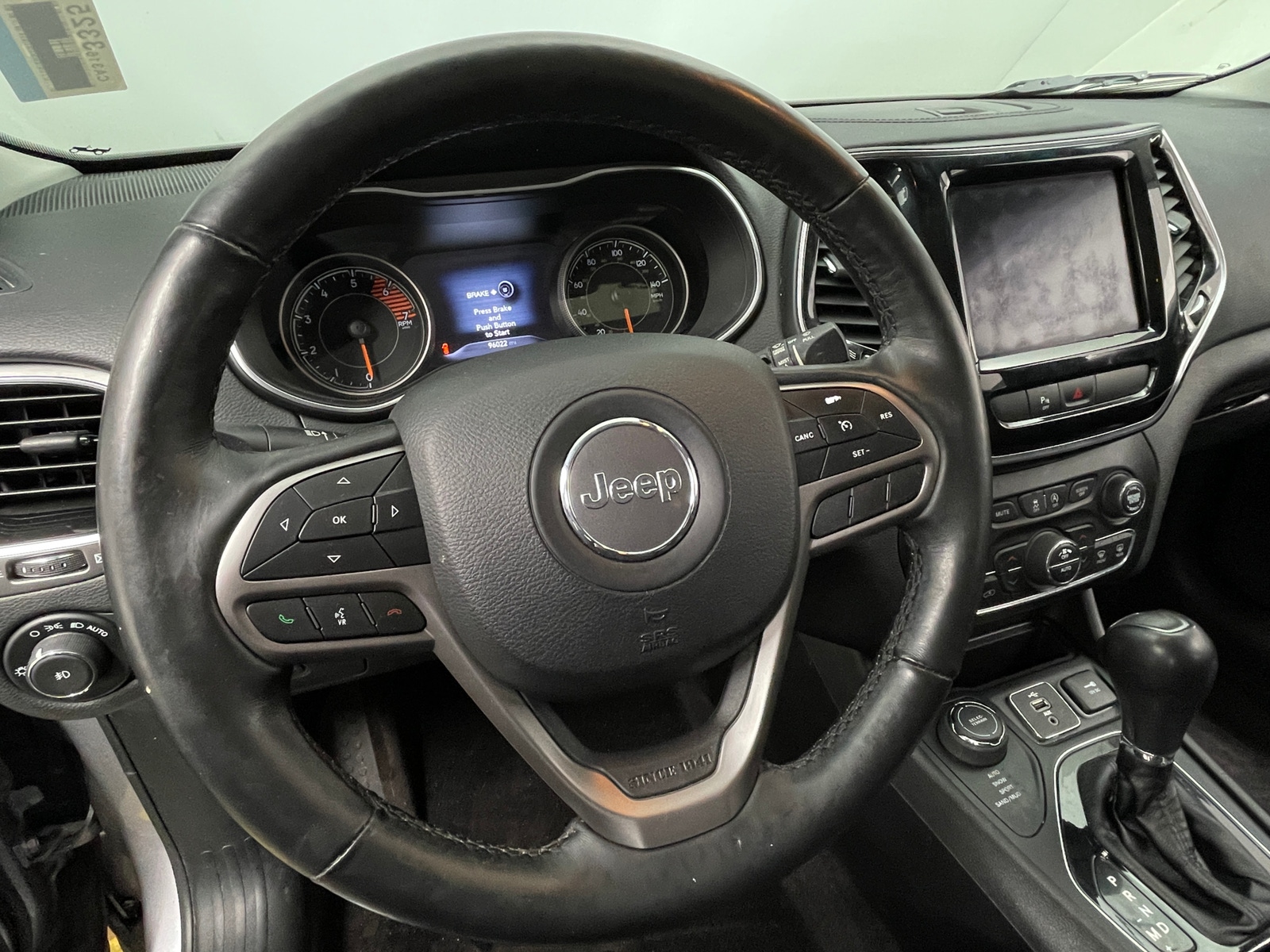 Thumbnail: 2019 Jeep Cherokee - 4