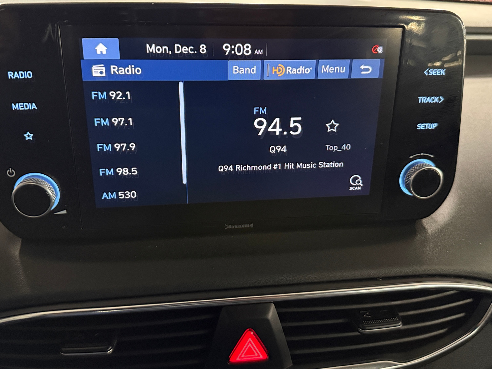 Thumbnail: 2022 Hyundai Santa Fe - 4