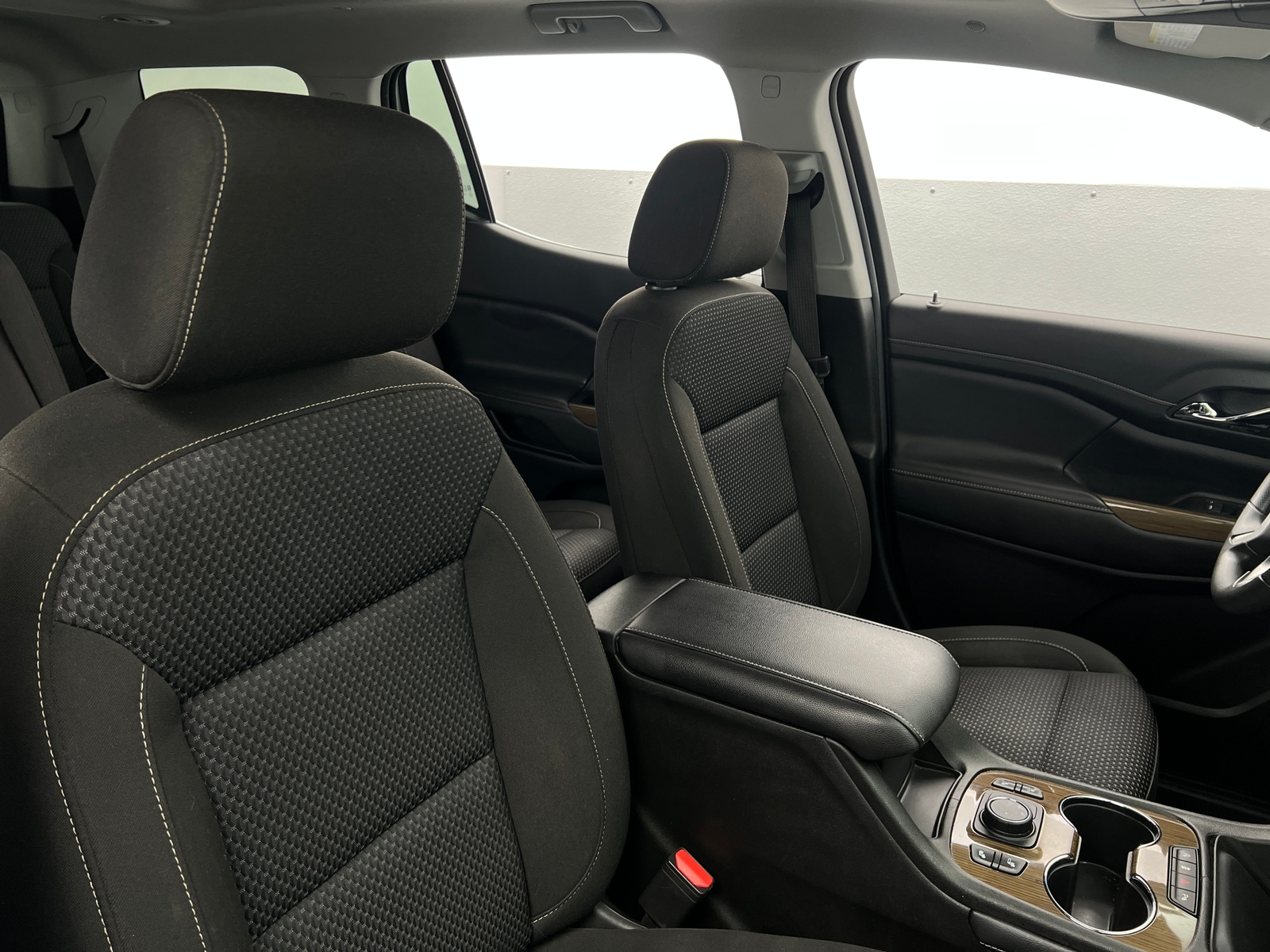 Thumbnail: 2023 GMC Acadia - 2